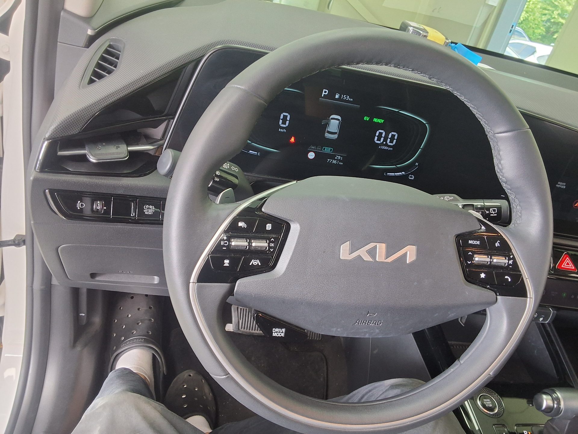 2022 - kia niro