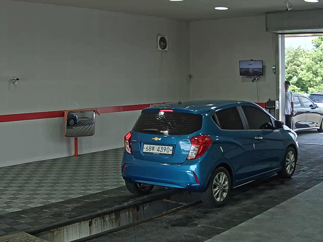 2019 - chevrolet spark