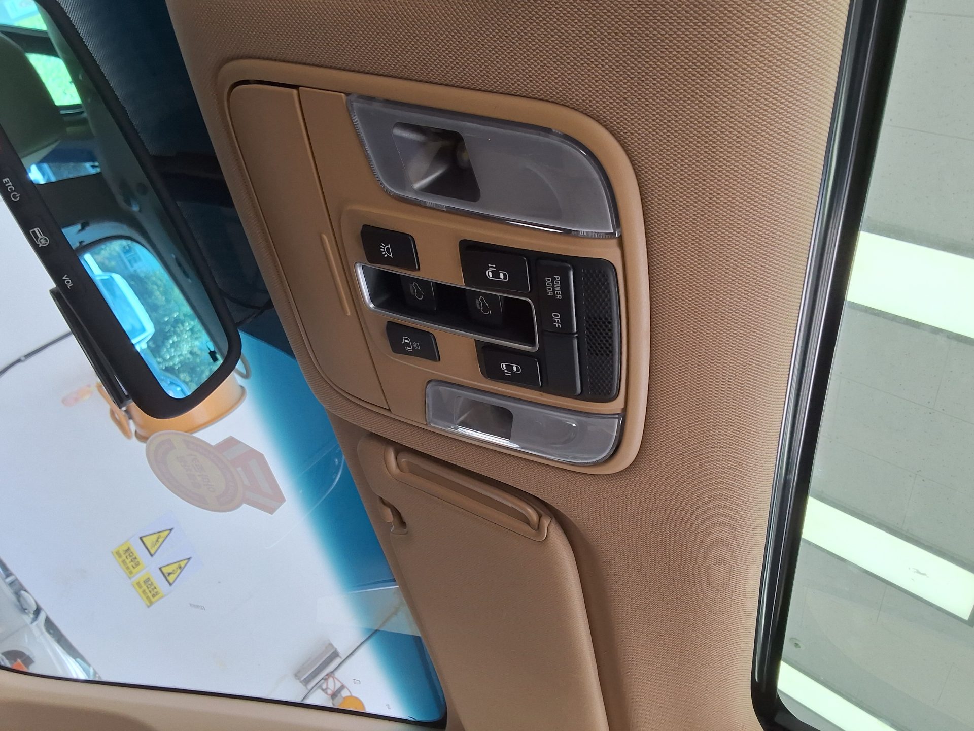 2019 - kia carnival