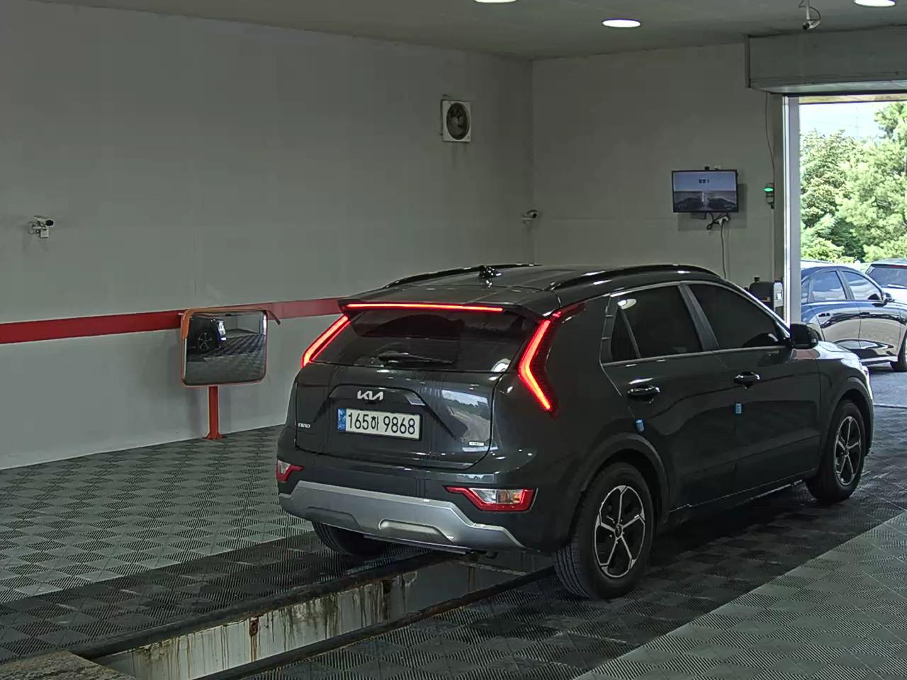 2022 - kia niro