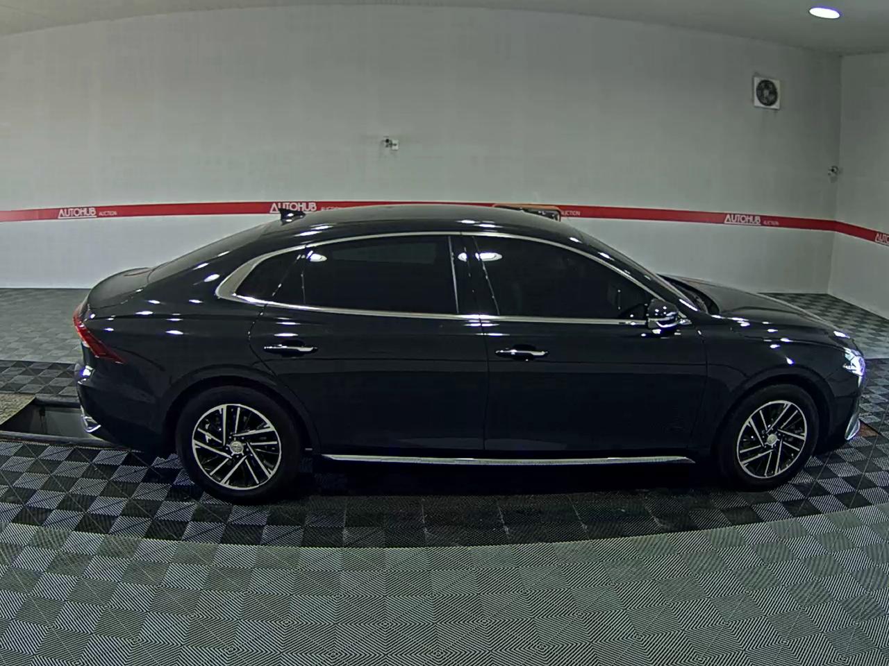 2021 - hyundai grandeur