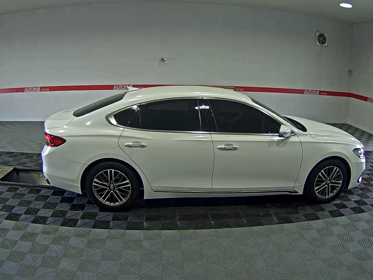 2019 - hyundai grandeur