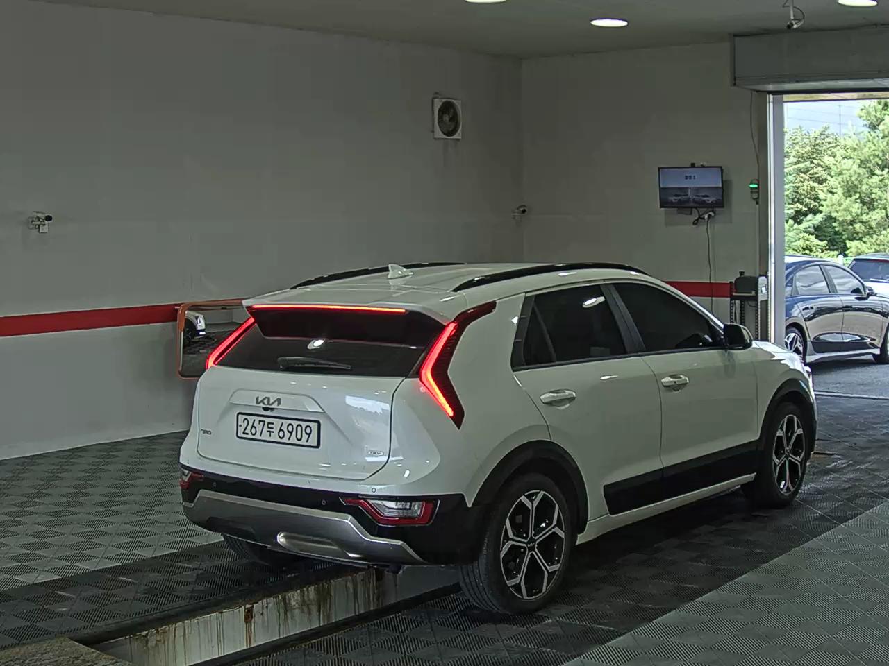 2022 - kia niro