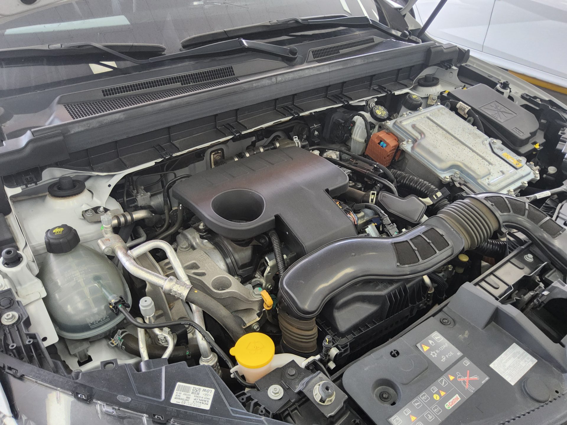 Renault Xm3 2023 — صورة 17