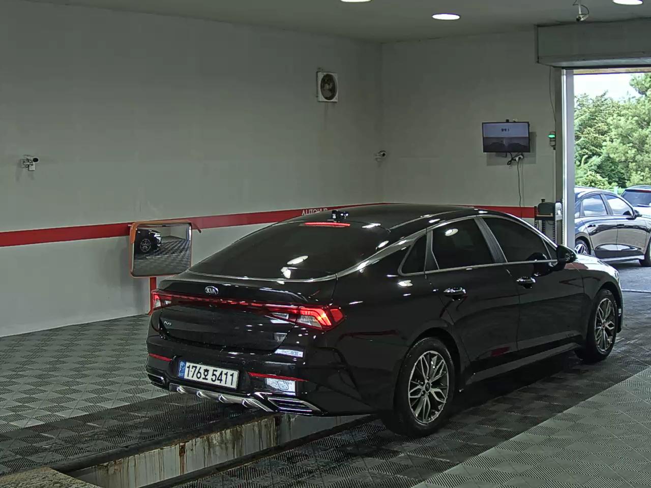 2021 - kia k5