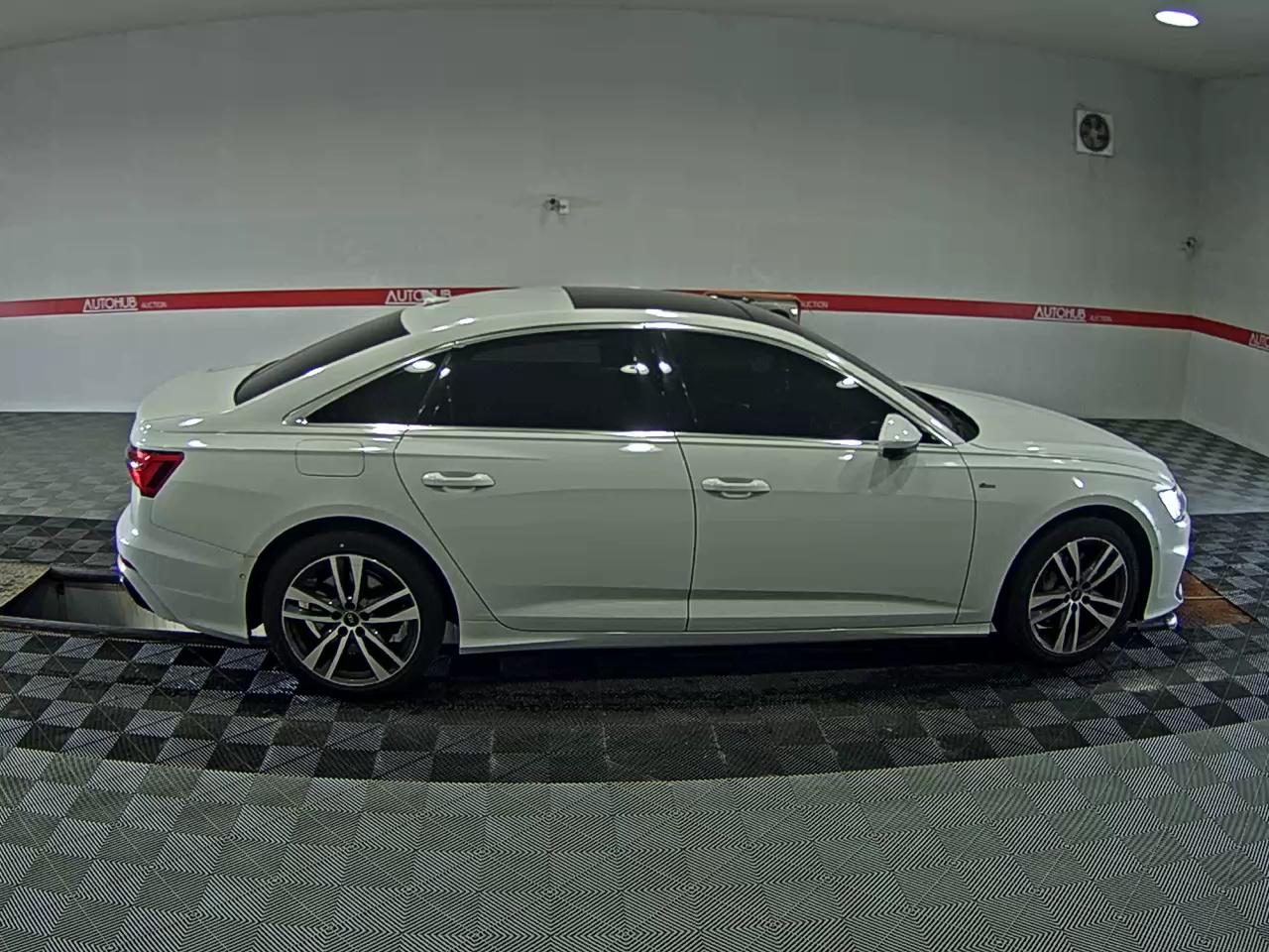 2021 - audi a6