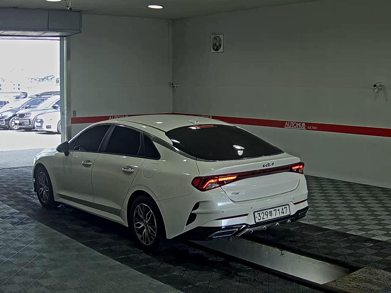 2022 - kia k5