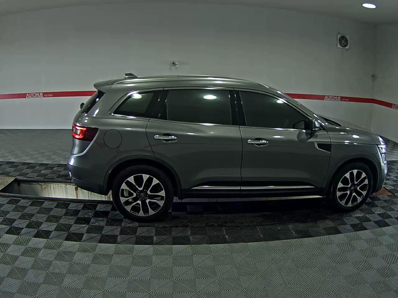 2017 - renault qm6