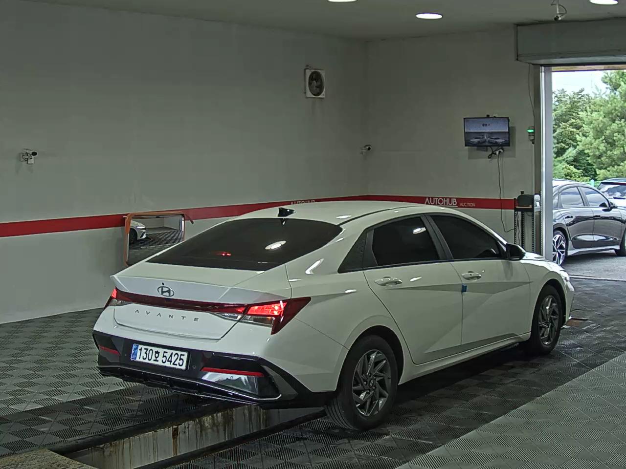 2024 - hyundai avante