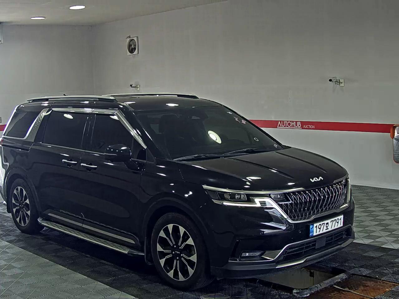 2022 - kia carnival