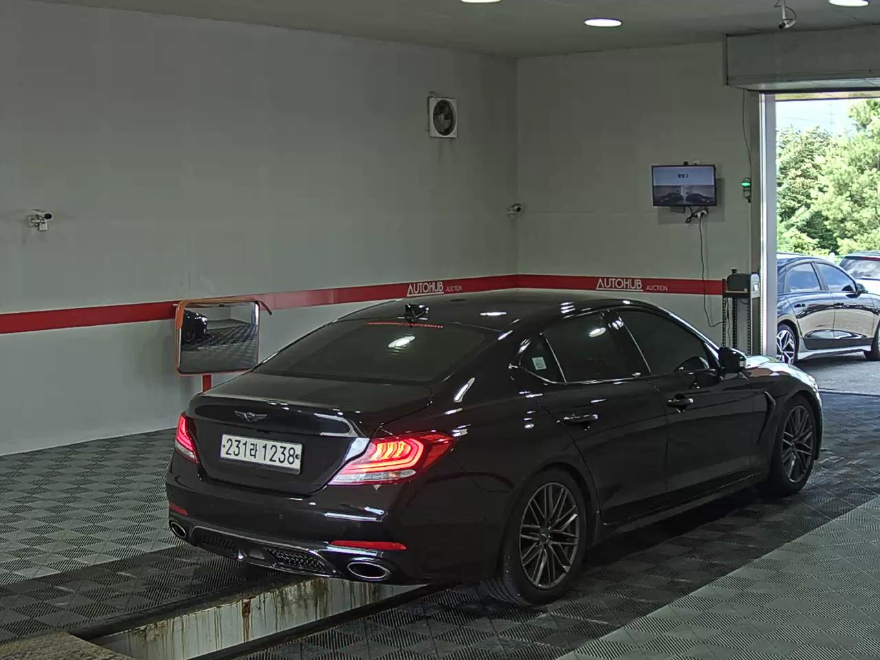 2019 - genesis g70