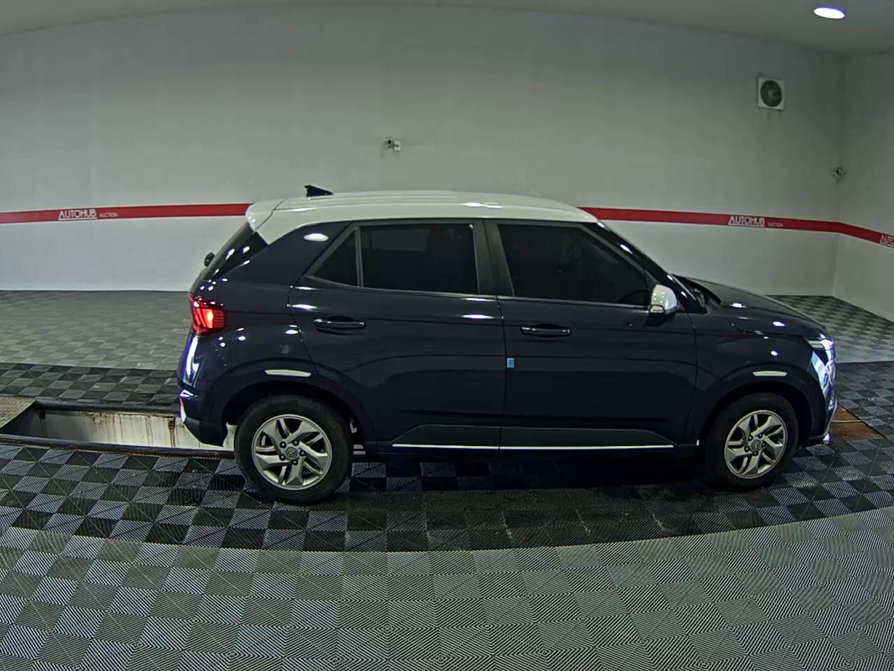 2020 - hyundai venue
