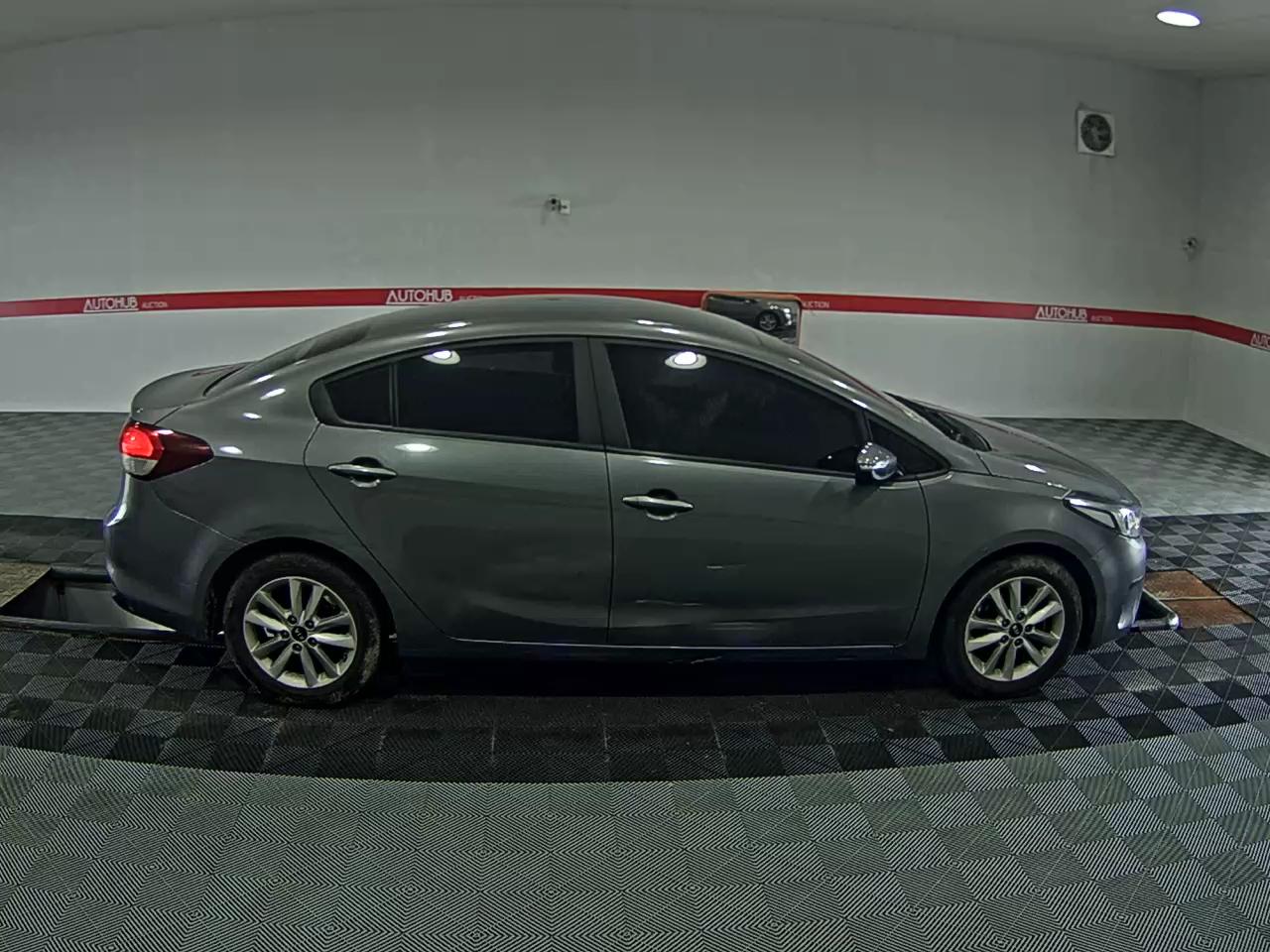 2017 - kia k3