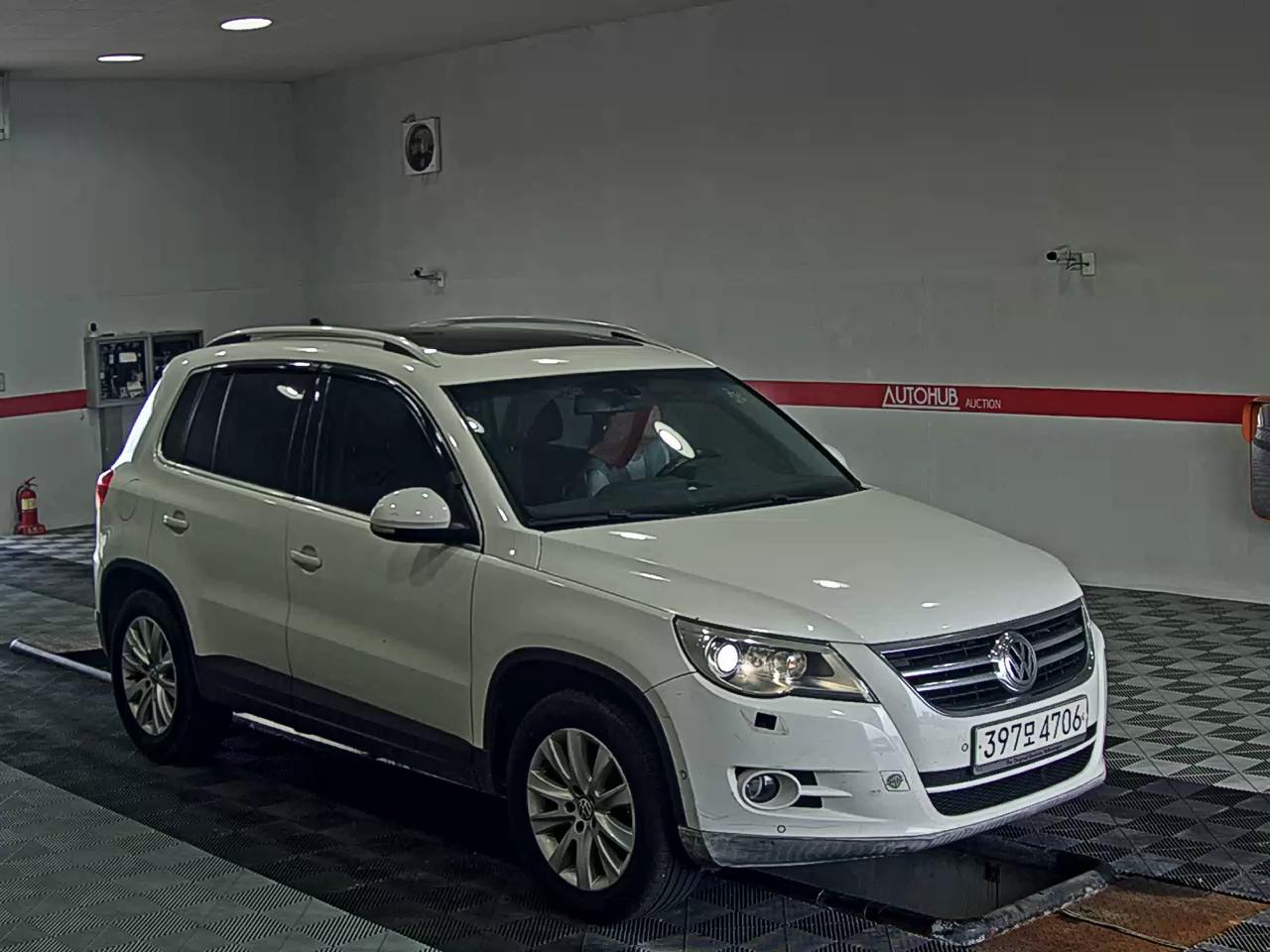 2010 - volkswagen tiguan