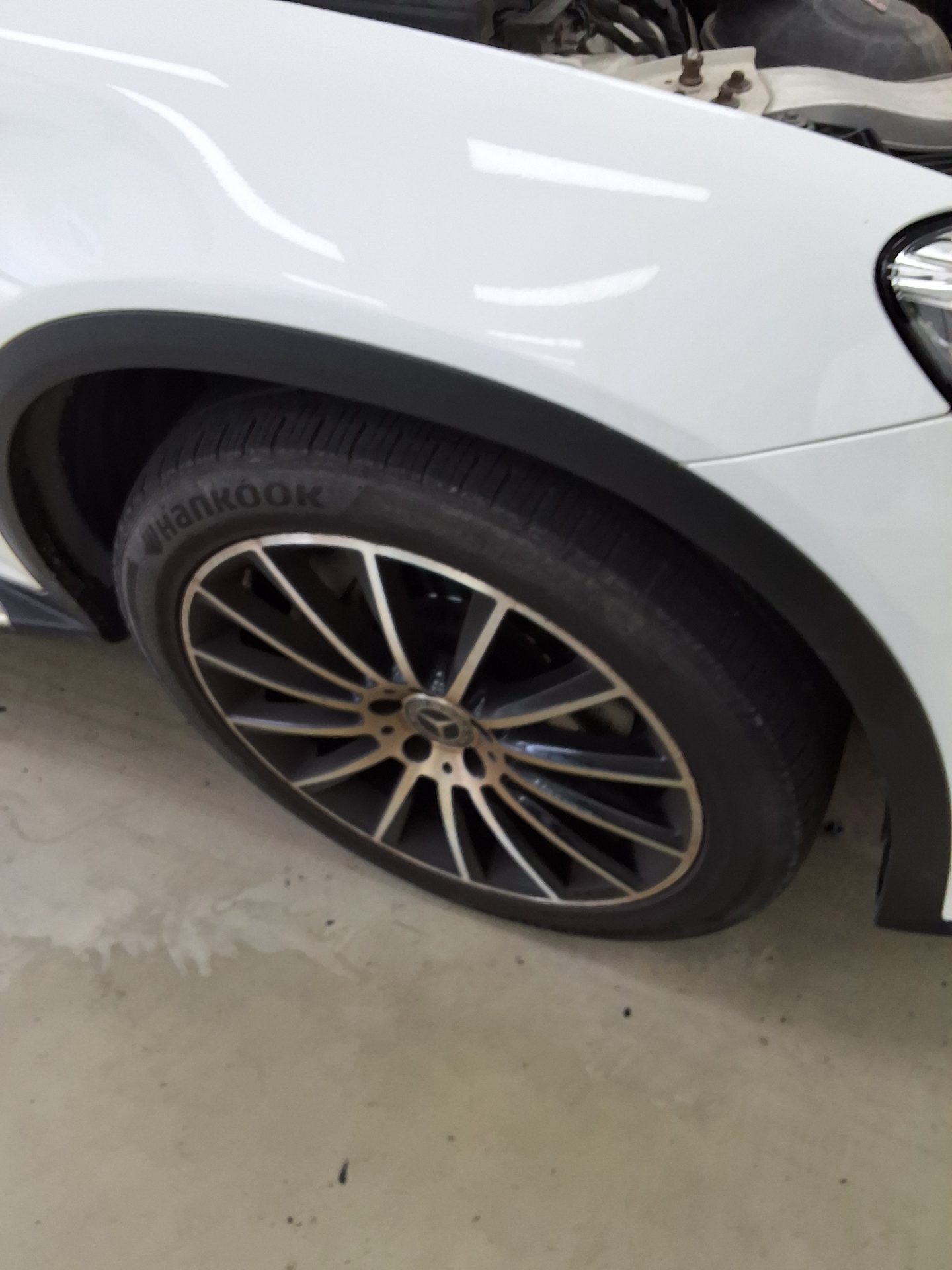 2019 - mercedes-benz glc 300