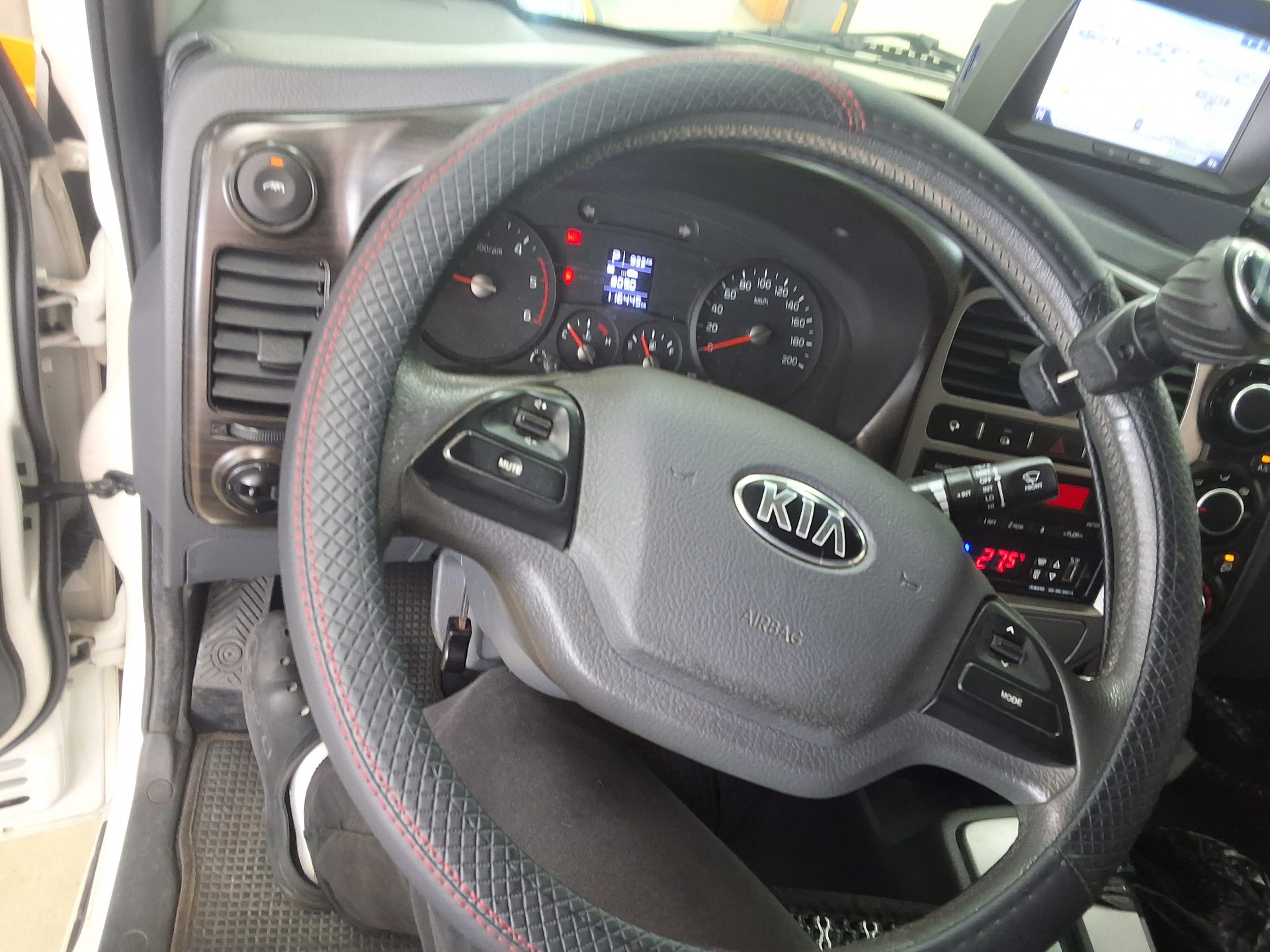 2019 - kia bongo