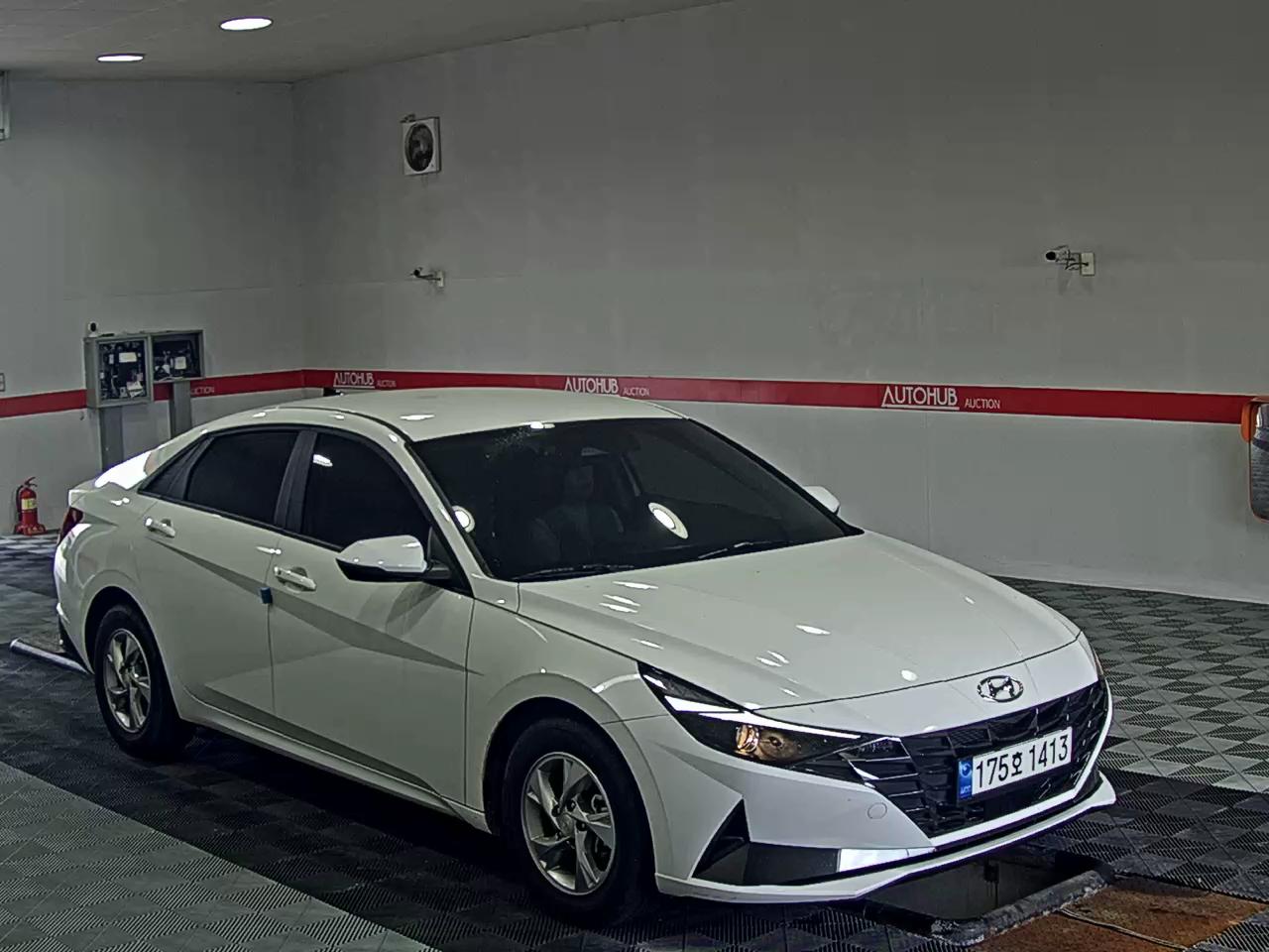 2023 - hyundai avante