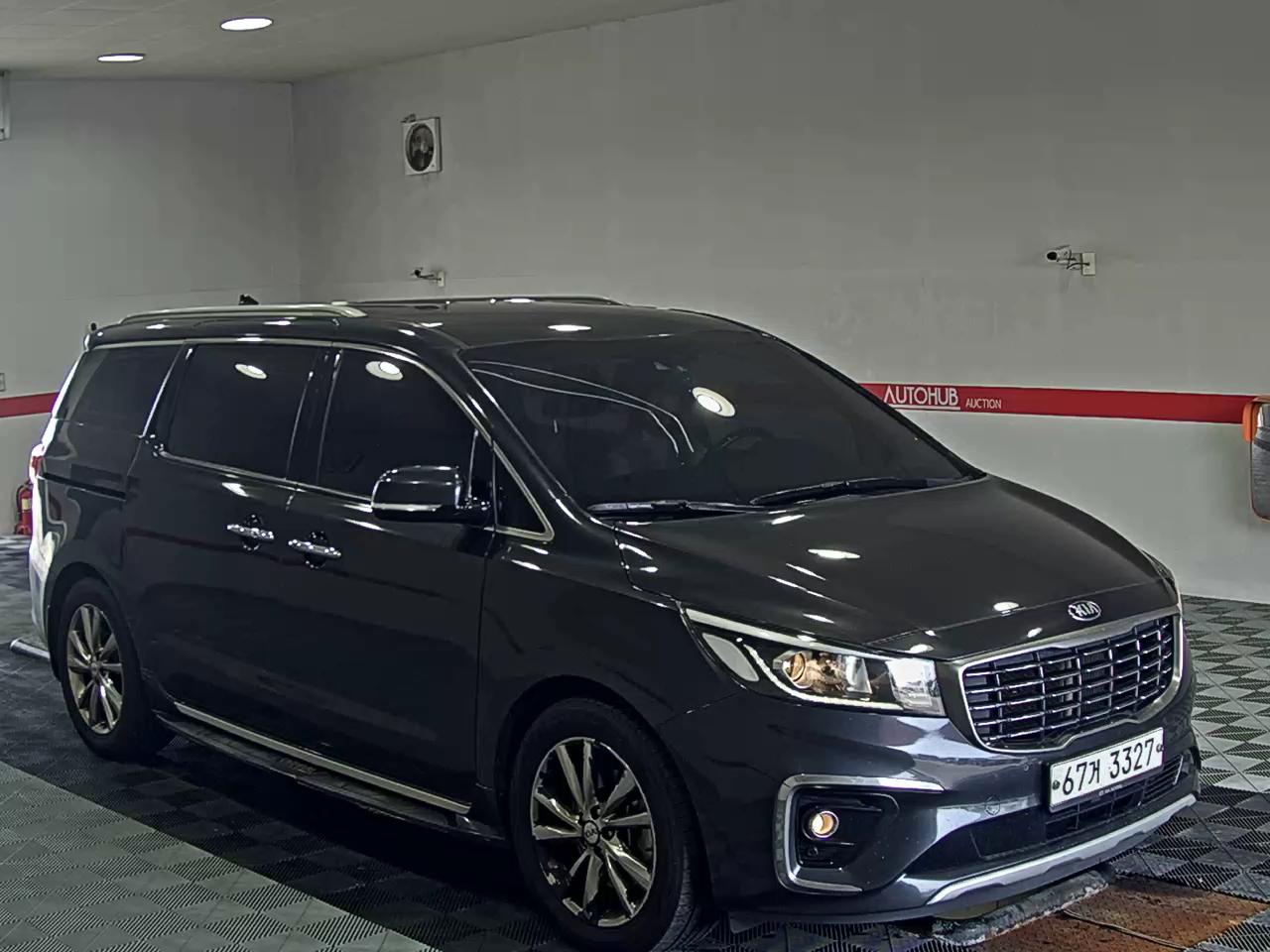 2019 - kia carnival