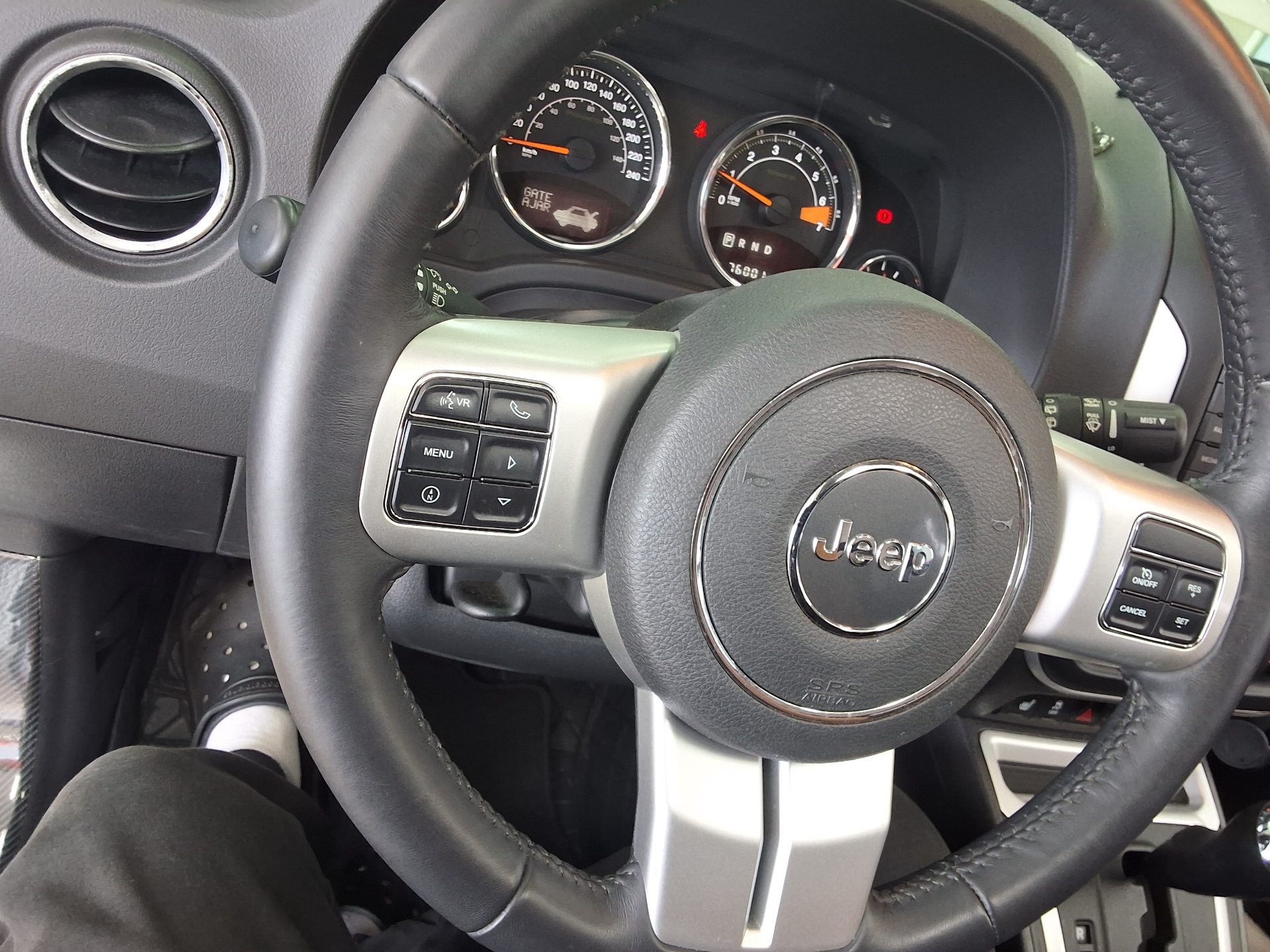 2017 - jeep compass