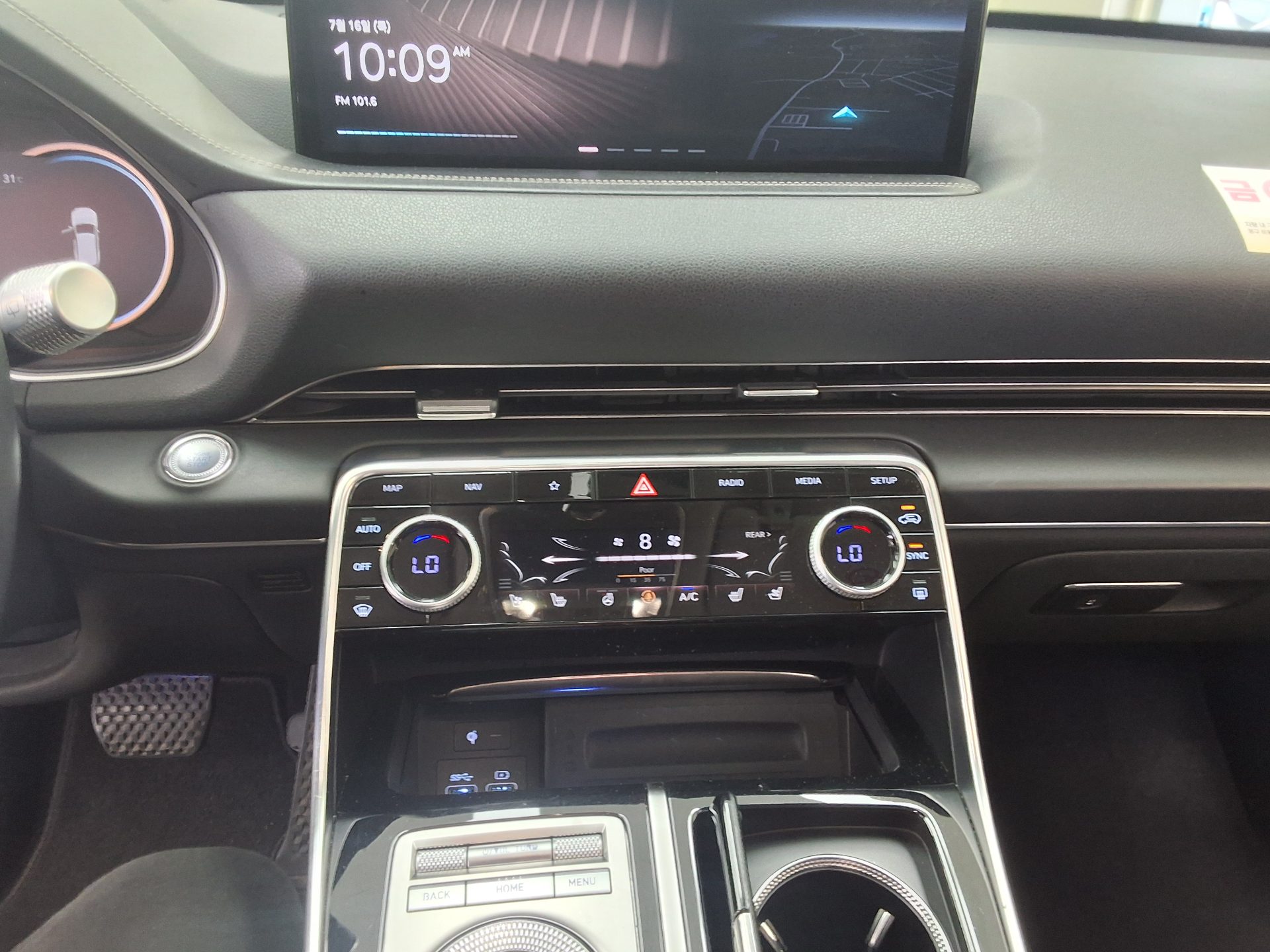 2020 - genesis gv80