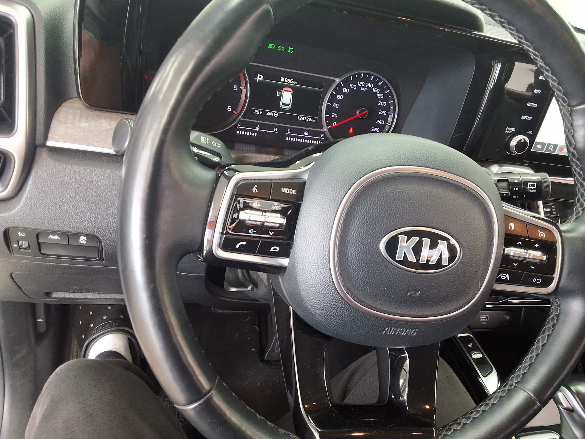 2021 - kia sorento