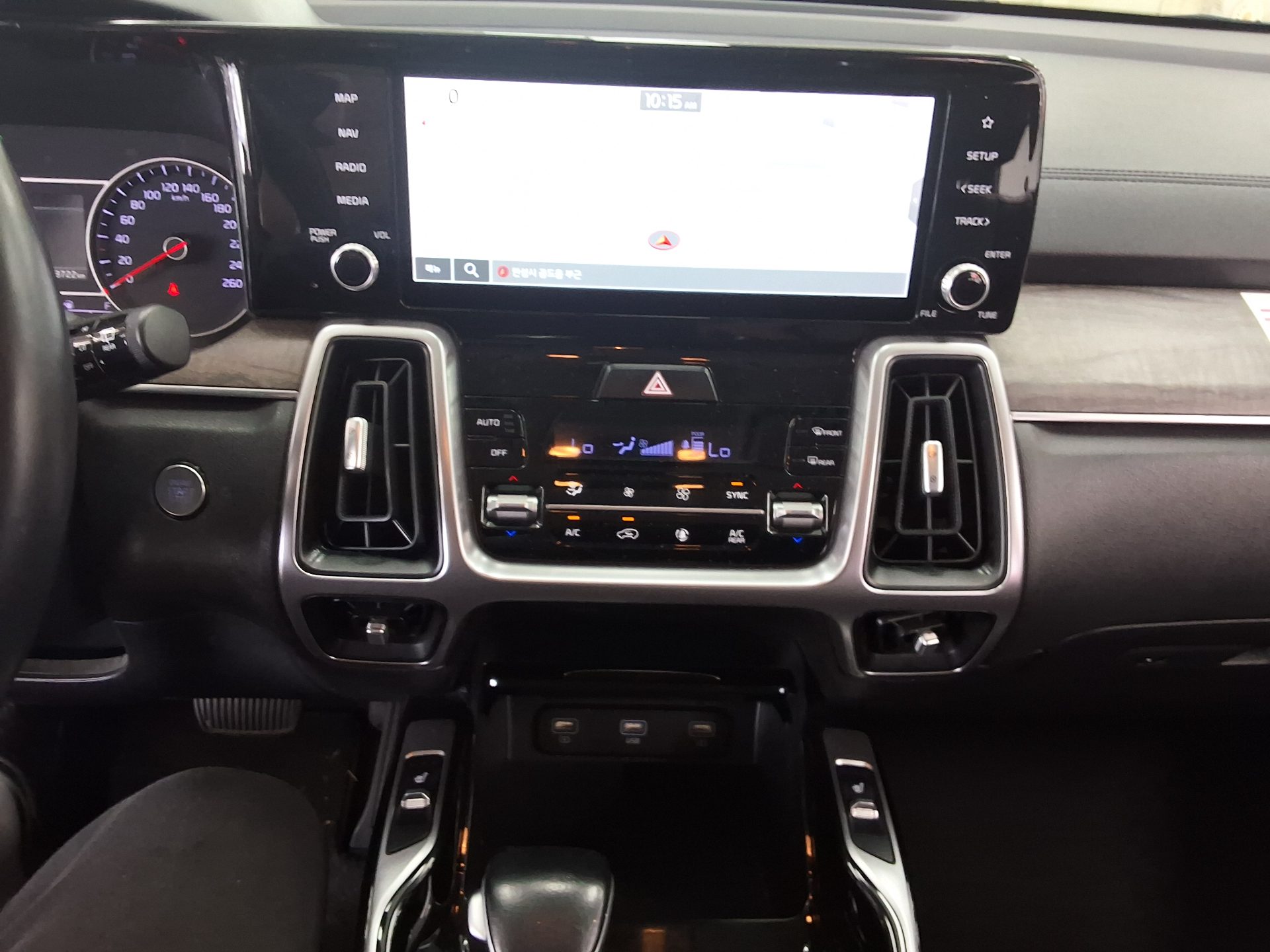 2021 - kia sorento