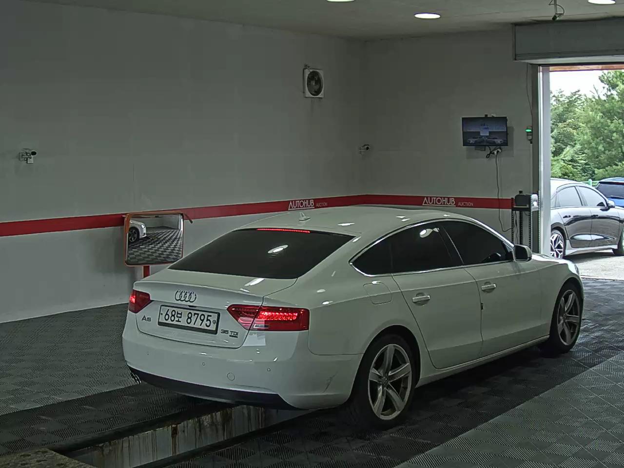 2015 - audi a5