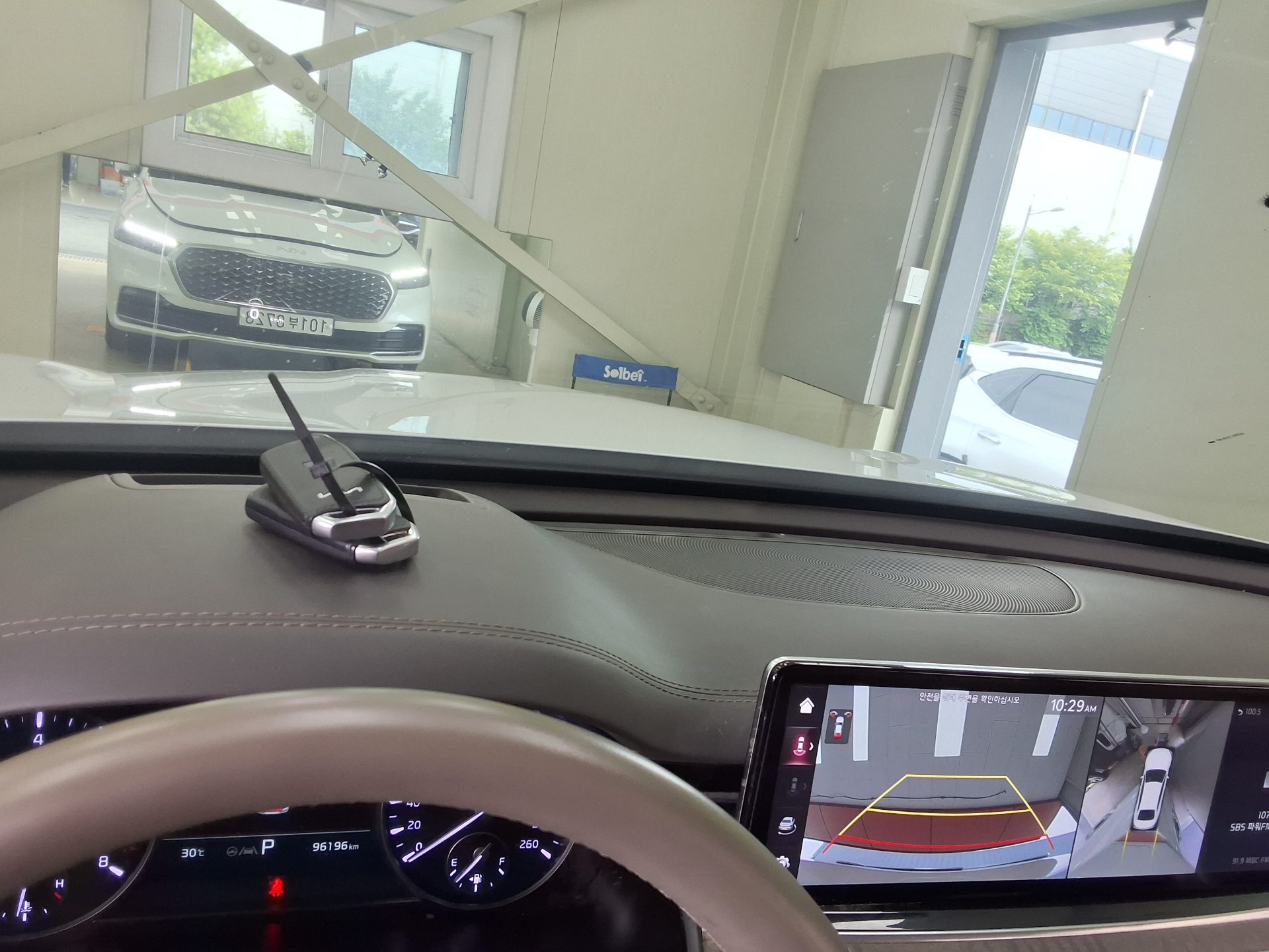 2022 - kia k9