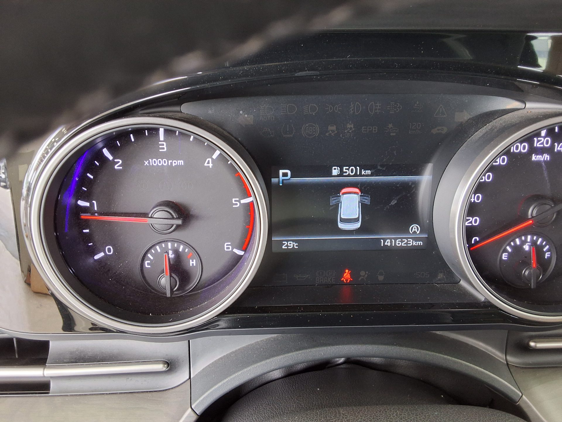 2021 - kia carnival