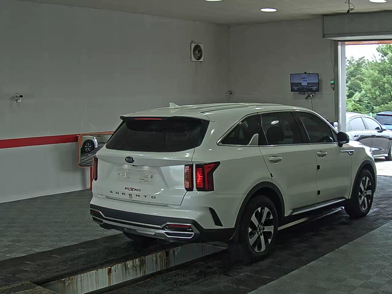 2021 - kia sorento