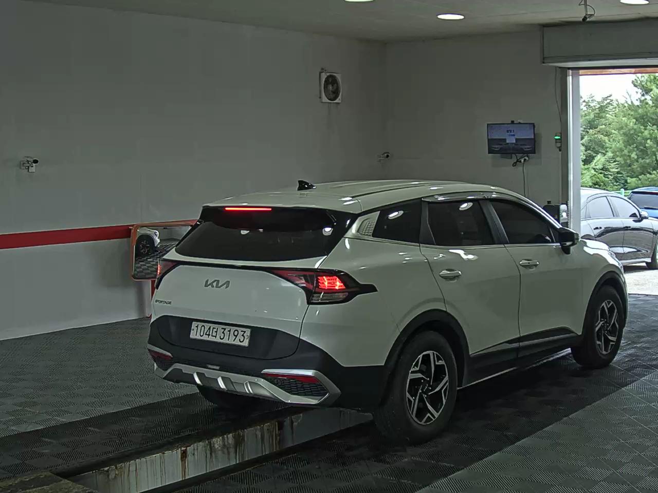 2022 - kia sportage