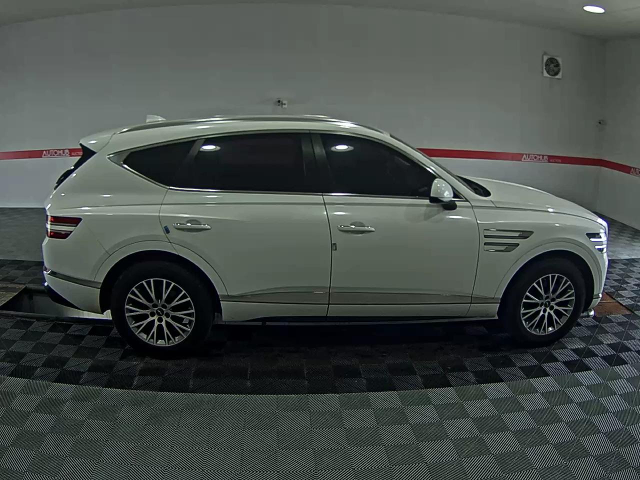 2020 - genesis gv80