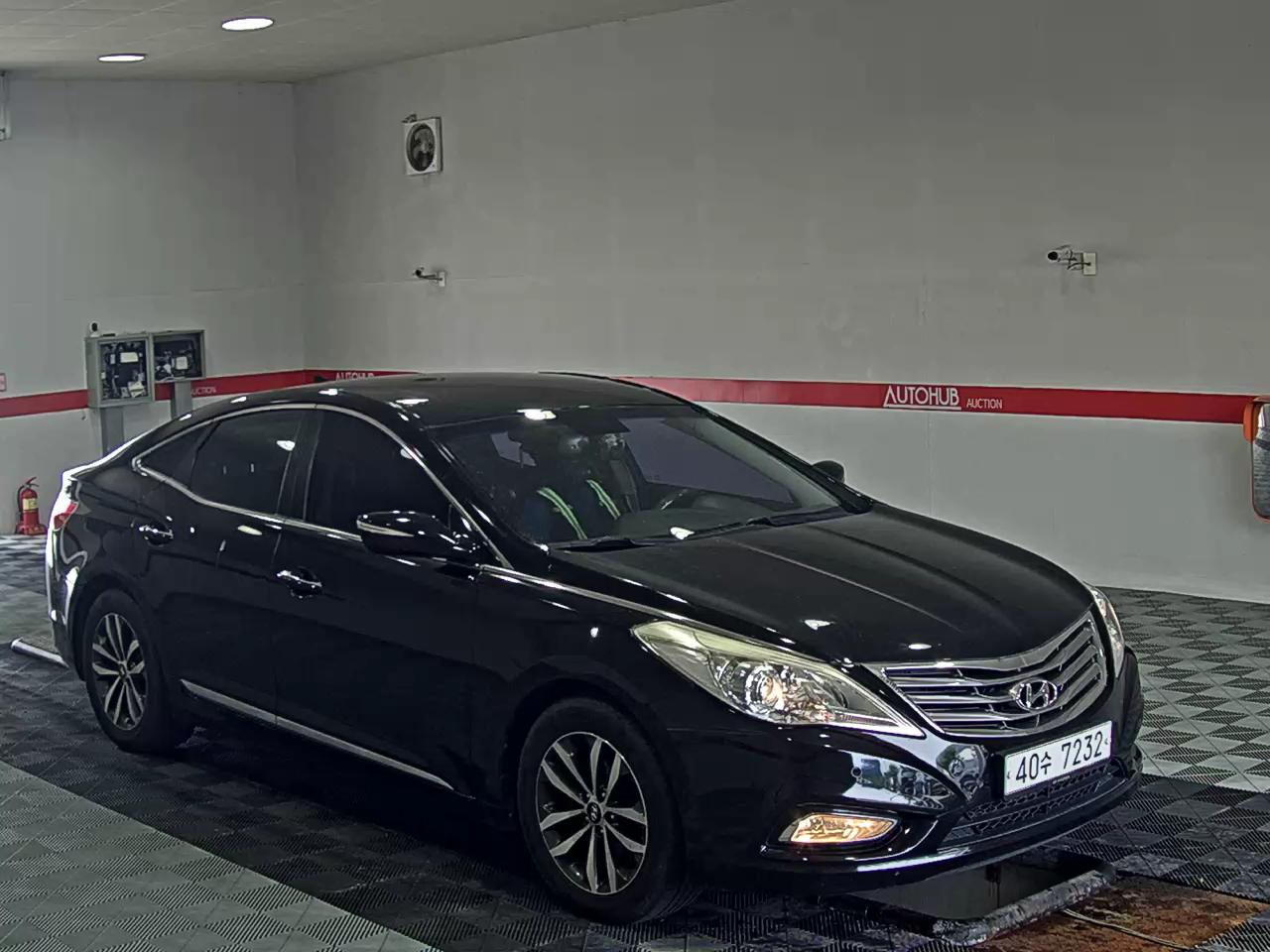 2012 - hyundai grandeur