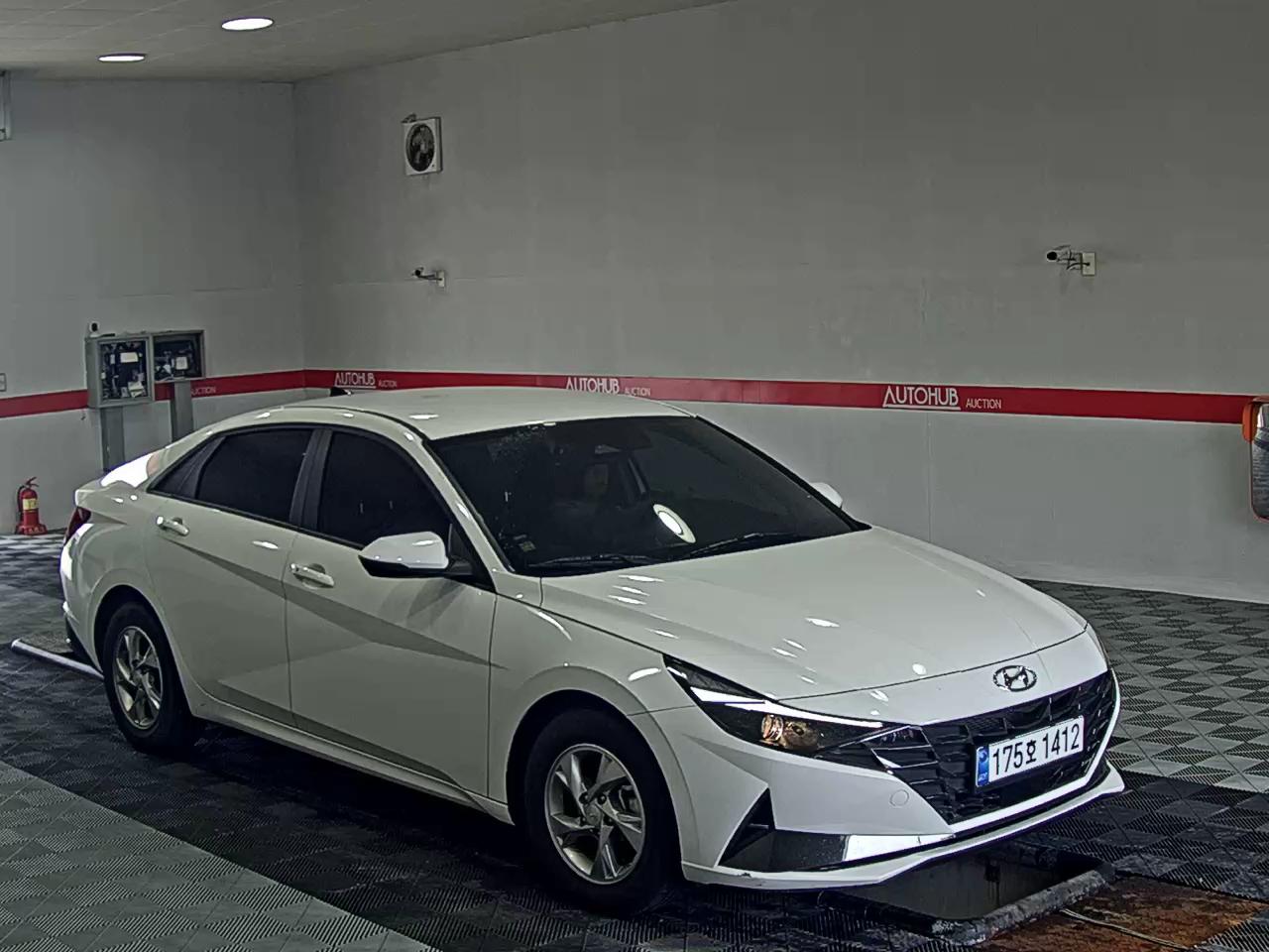 2023 - hyundai avante