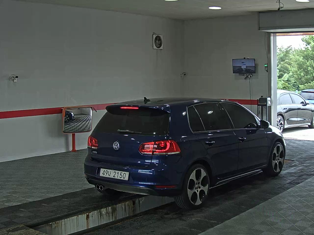 2012 - volkswagen golf