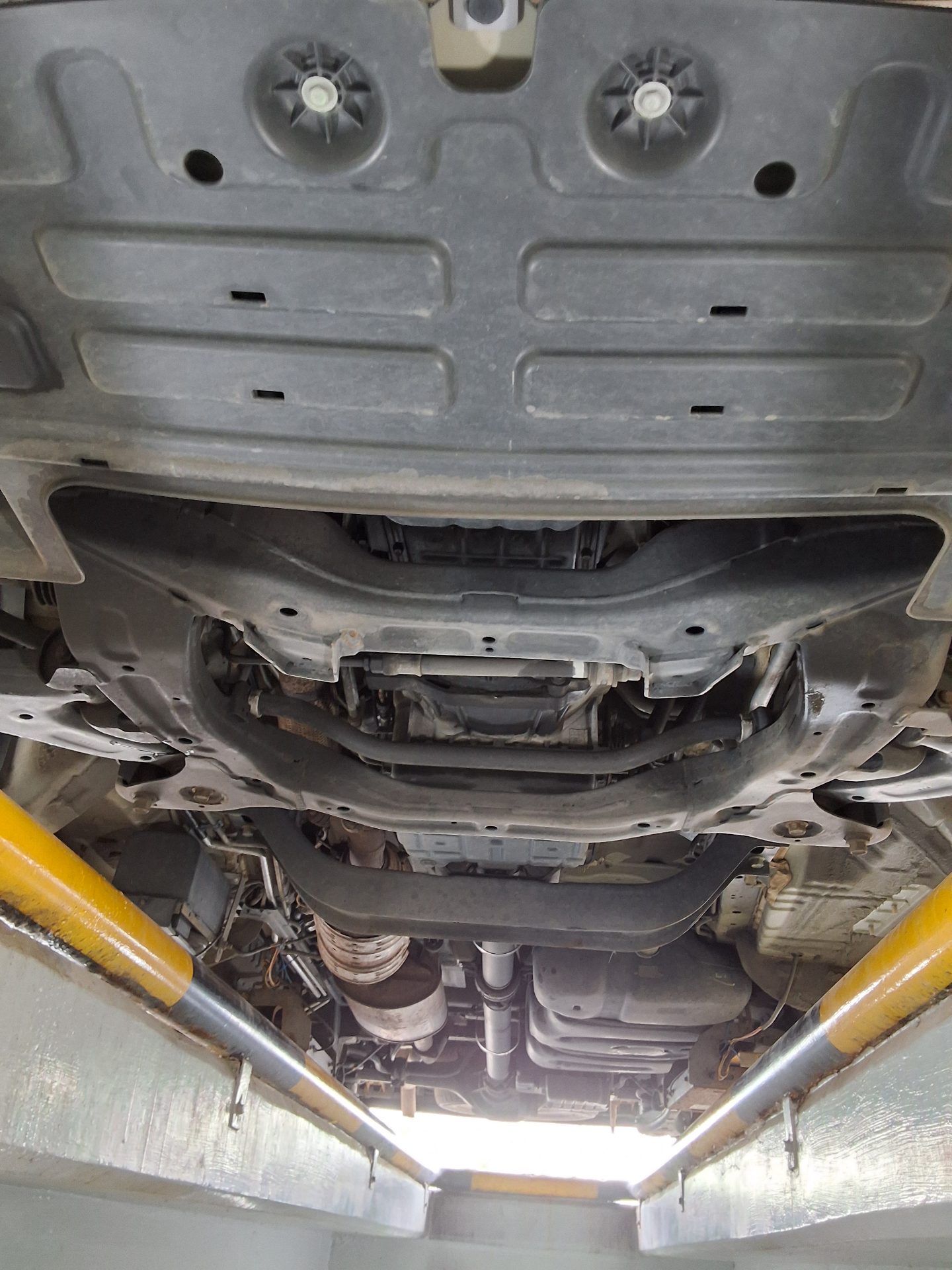 2019 - hyundai grand starex