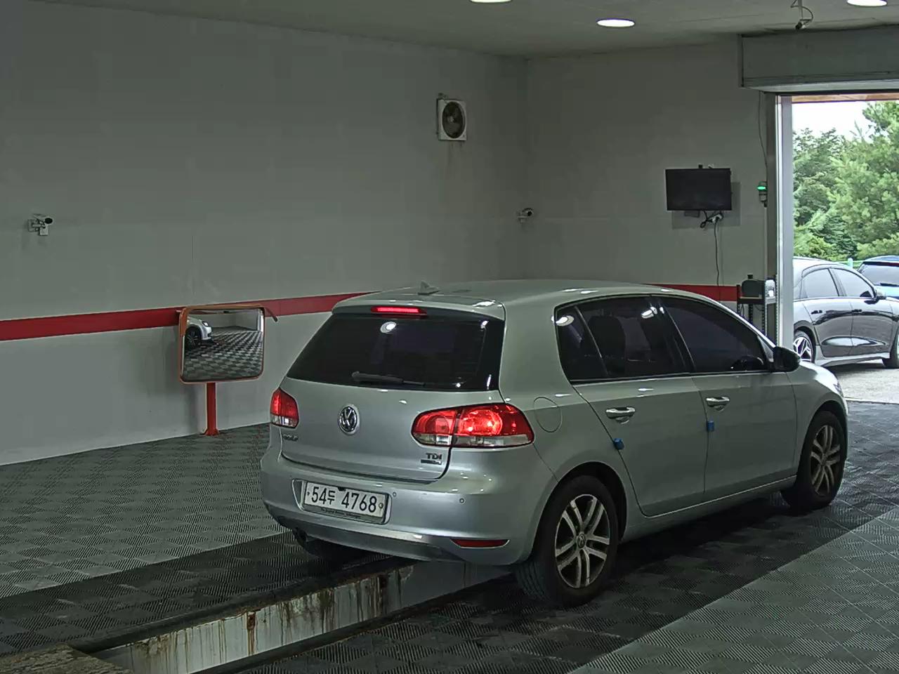 2012 - volkswagen golf