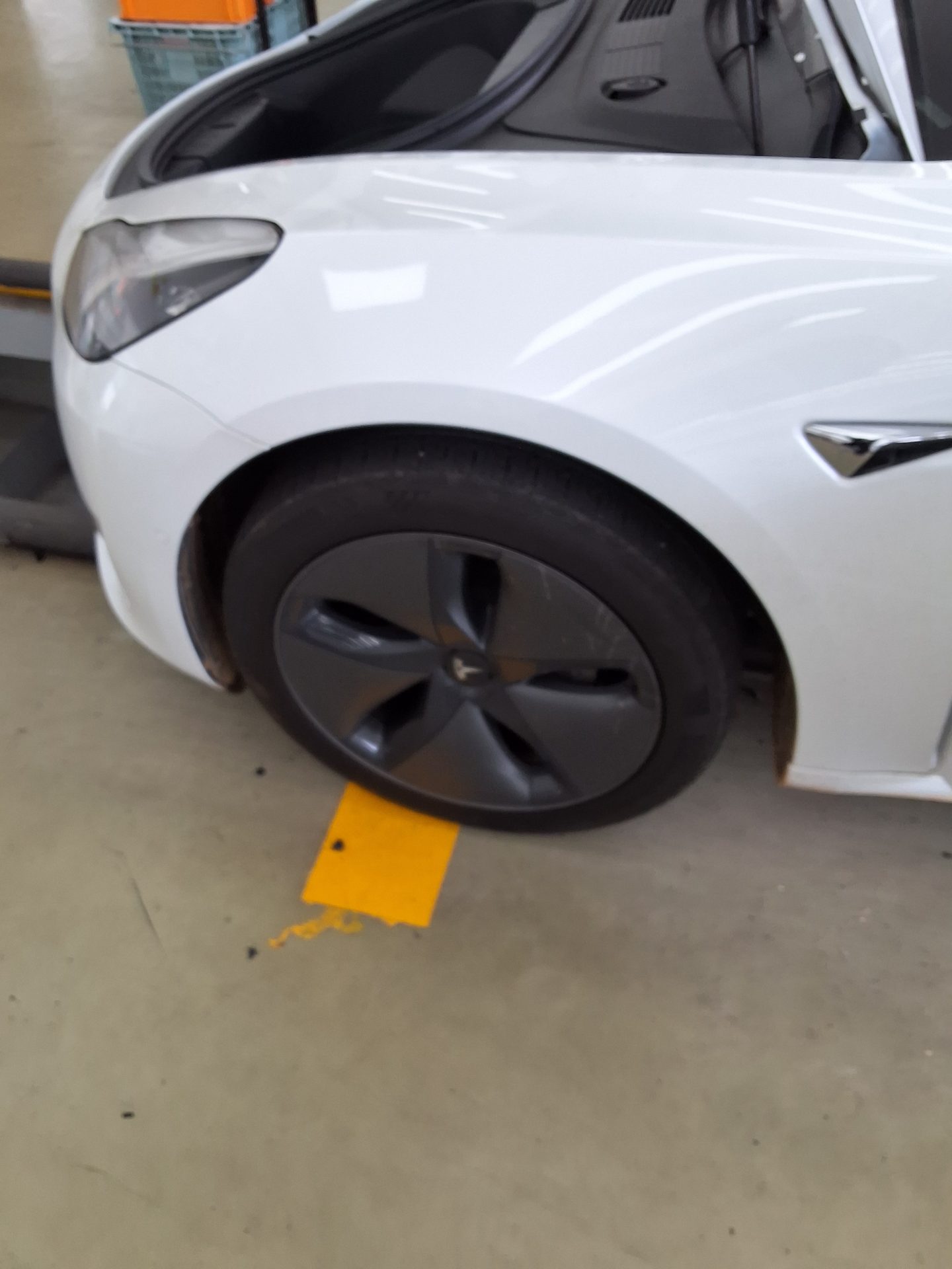2020 - tesla model 3