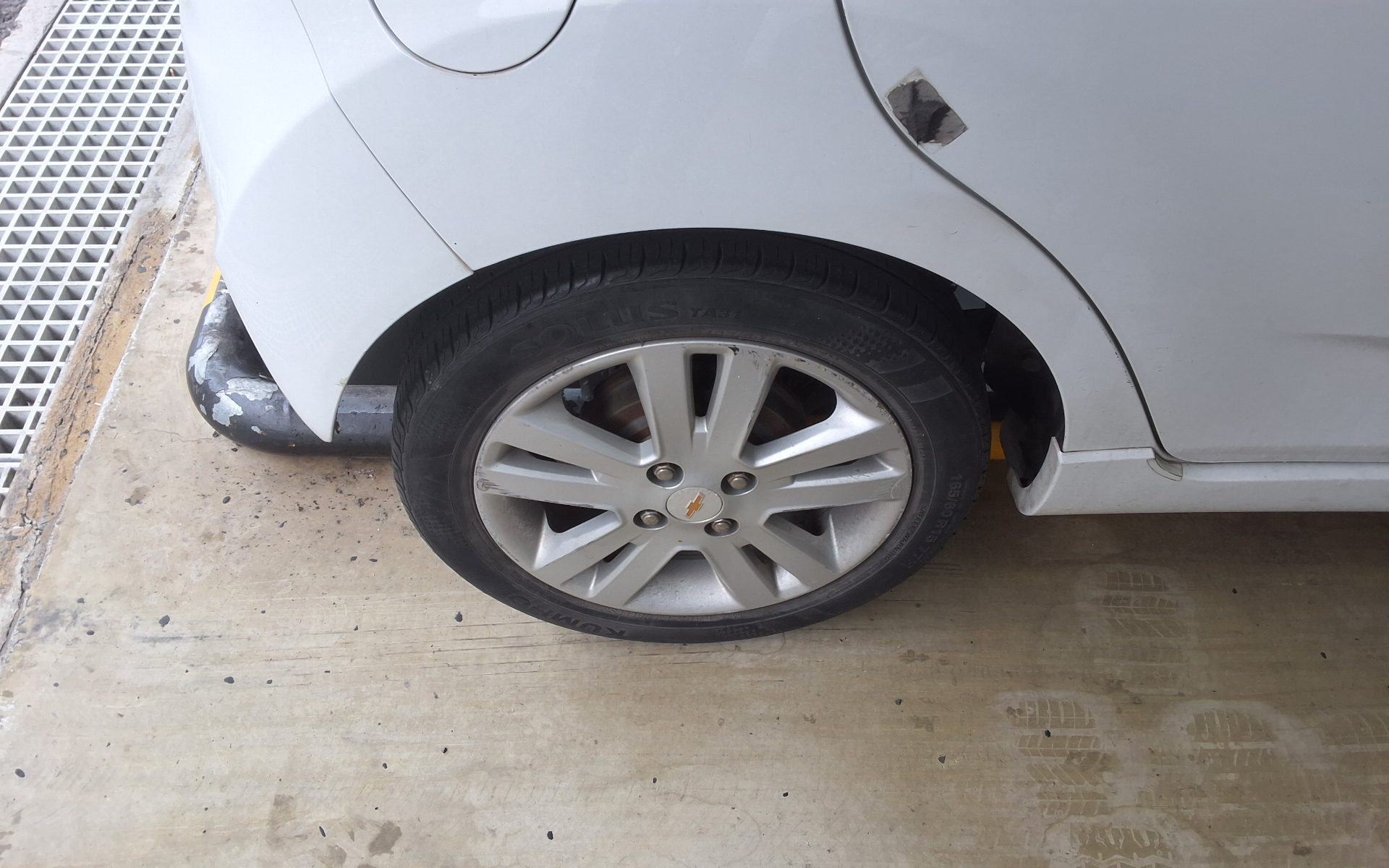 2014 - chevrolet spark