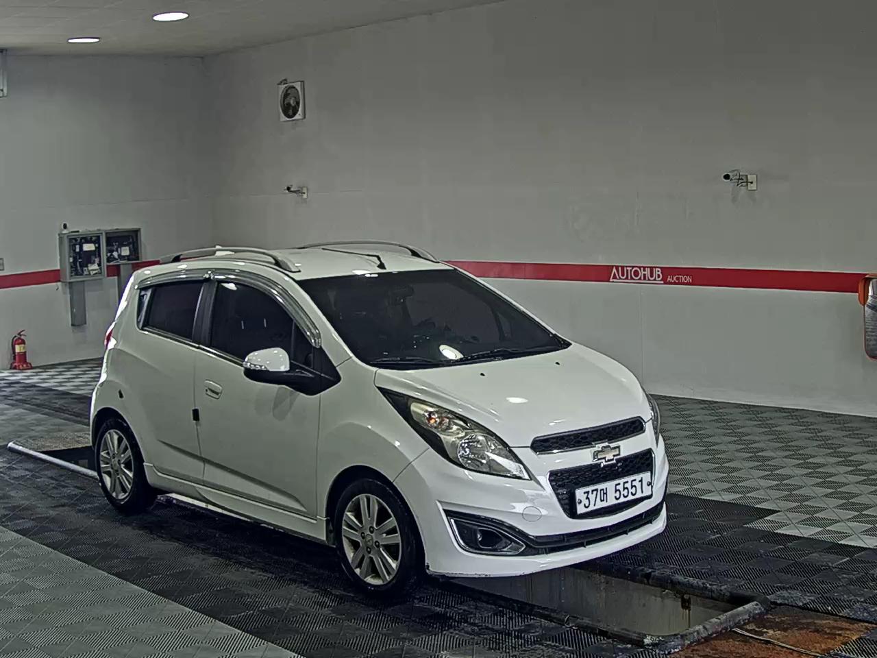 2014 - chevrolet spark