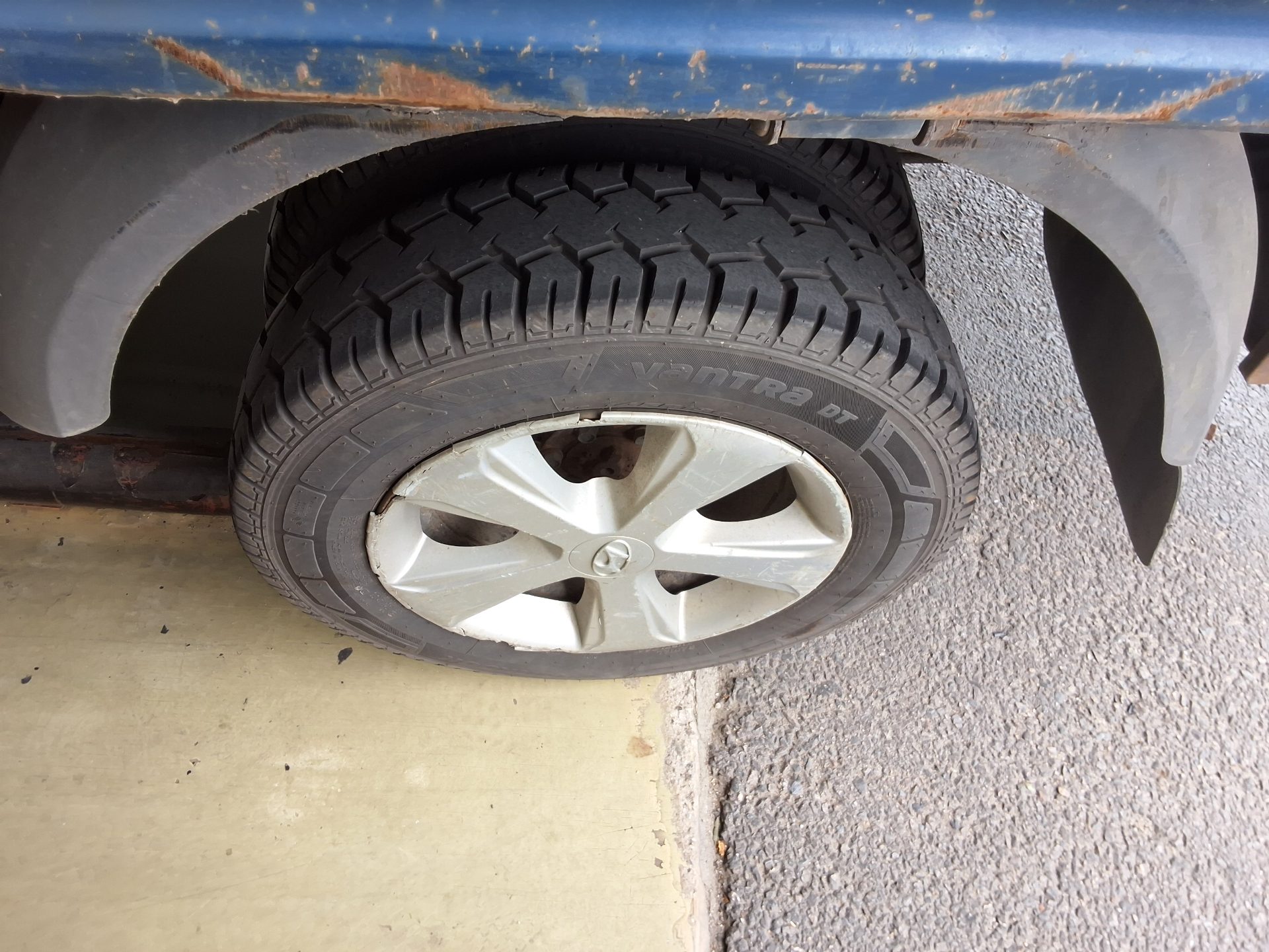 2013 - hyundai porter