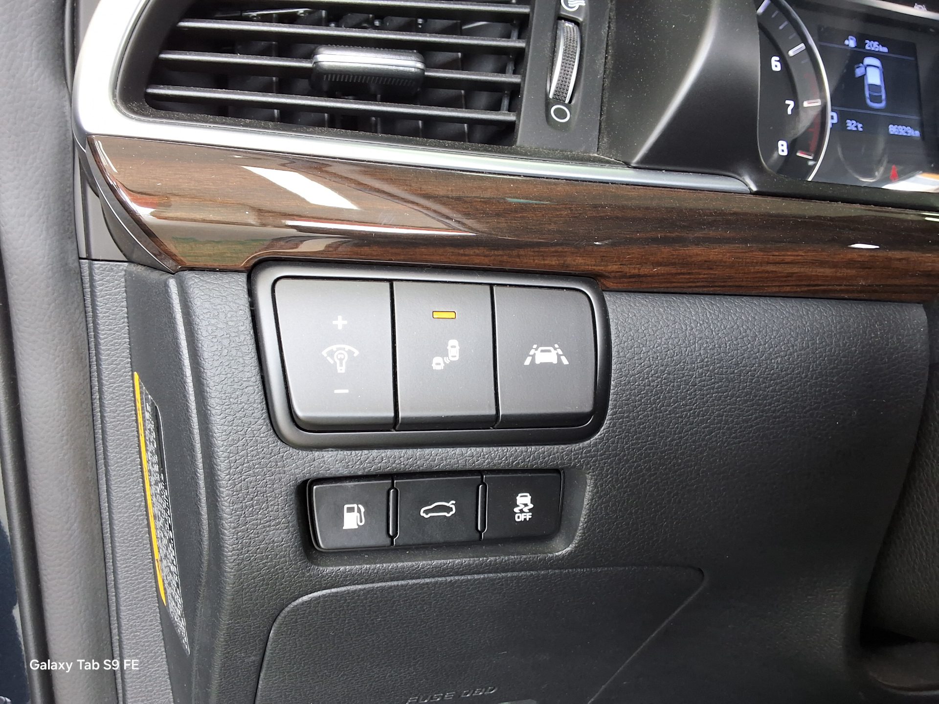2019 - kia k7