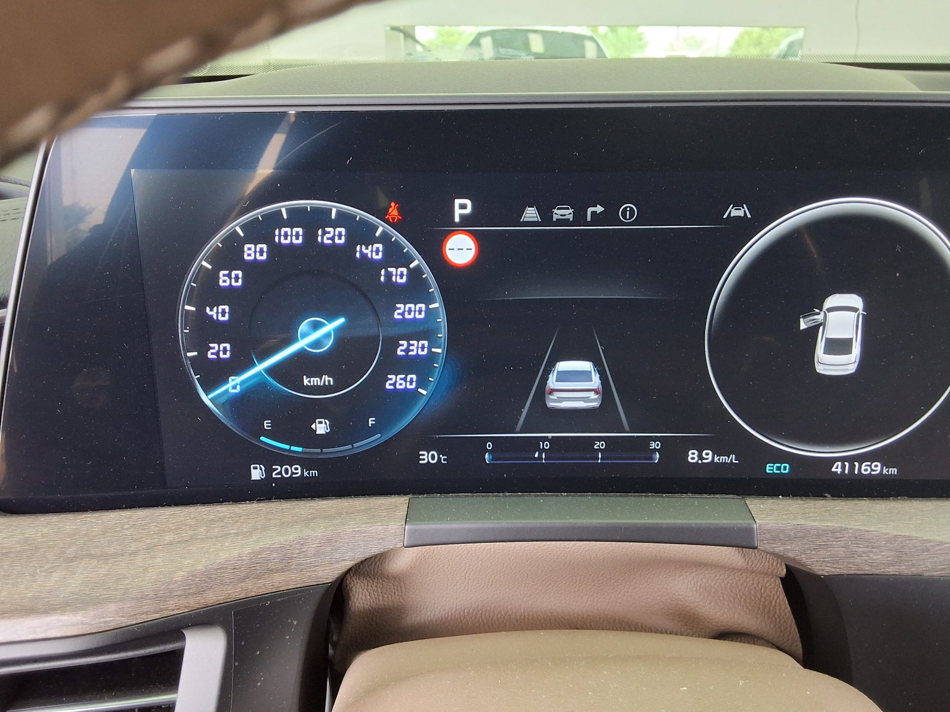 2023 - kia k8