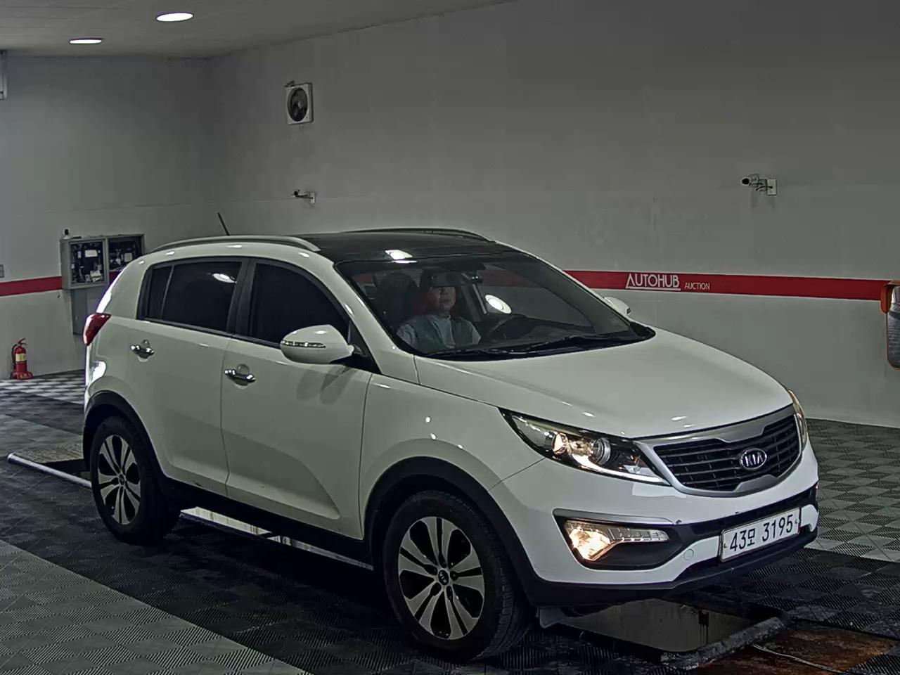 2012 - kia sportage