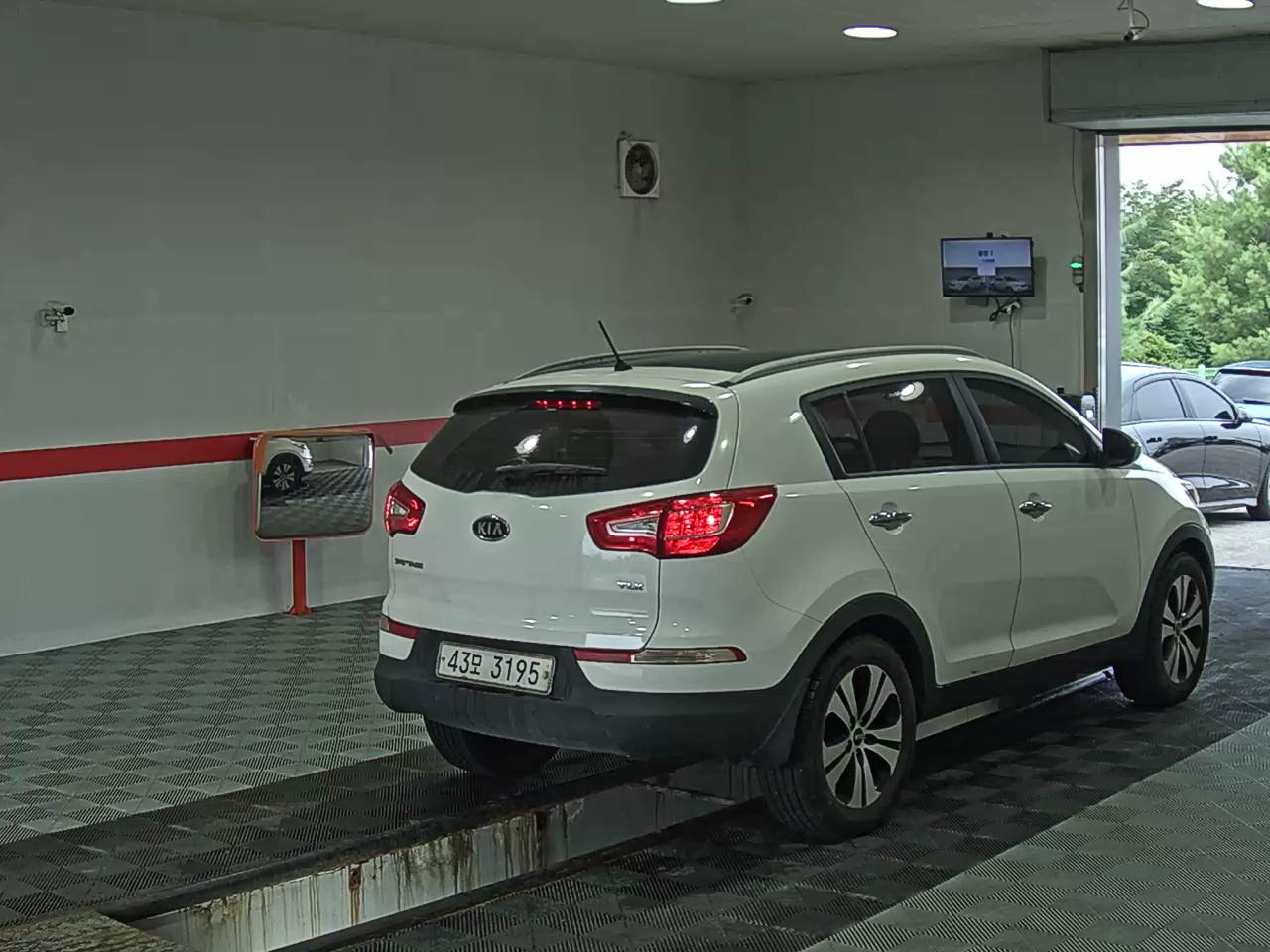 2012 - kia sportage