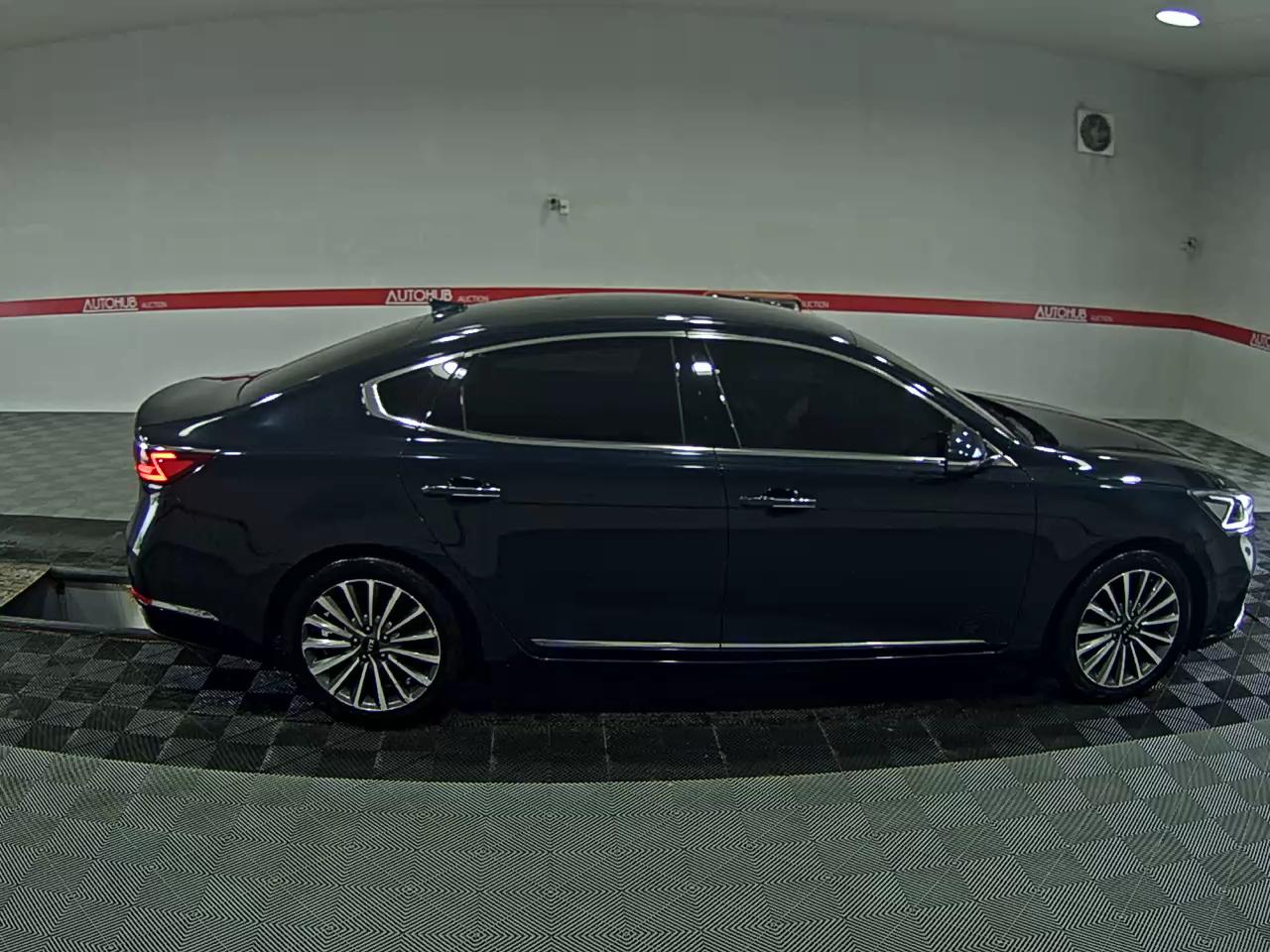 2019 - kia k7