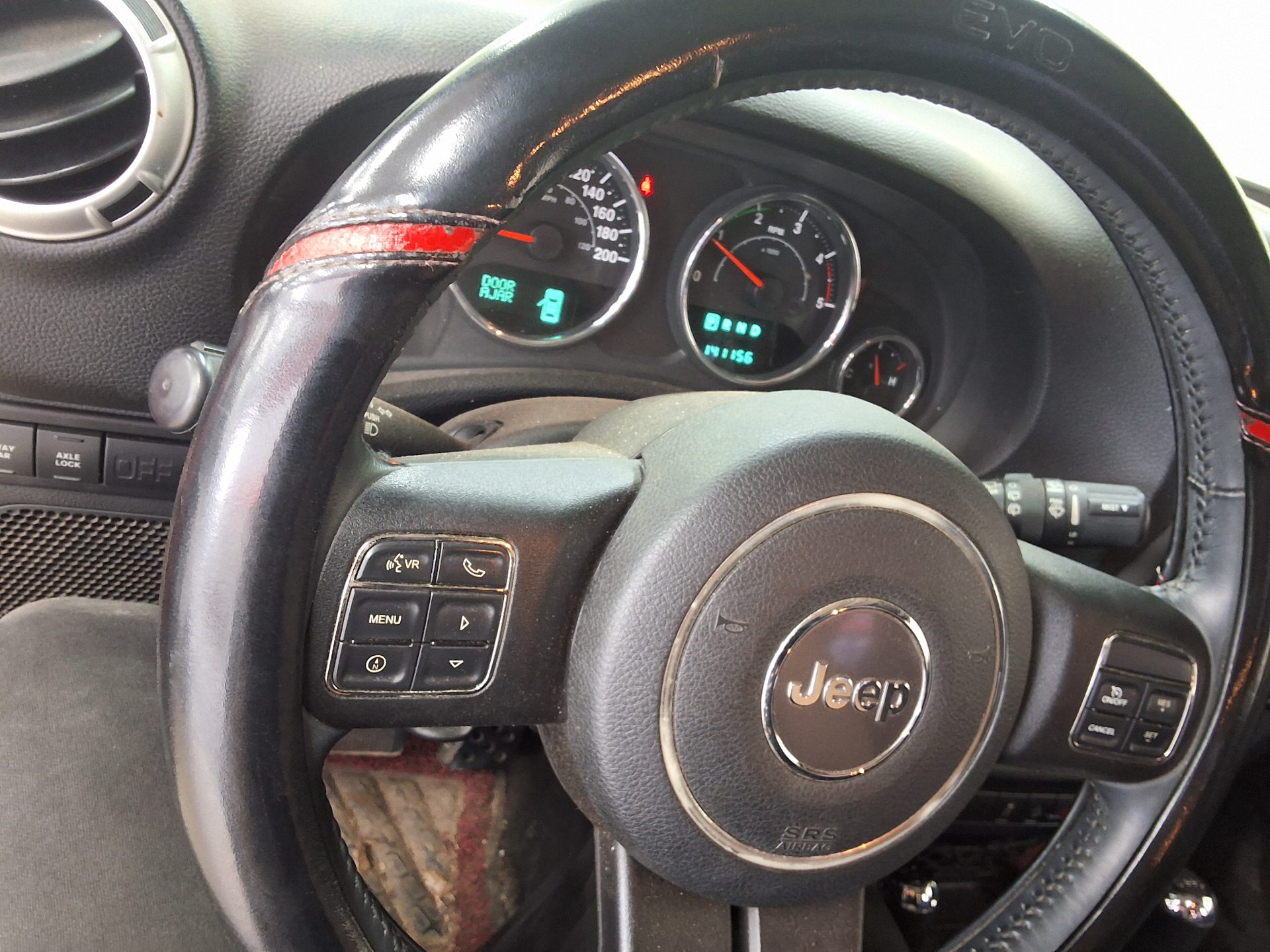 2012 - jeep wrangler