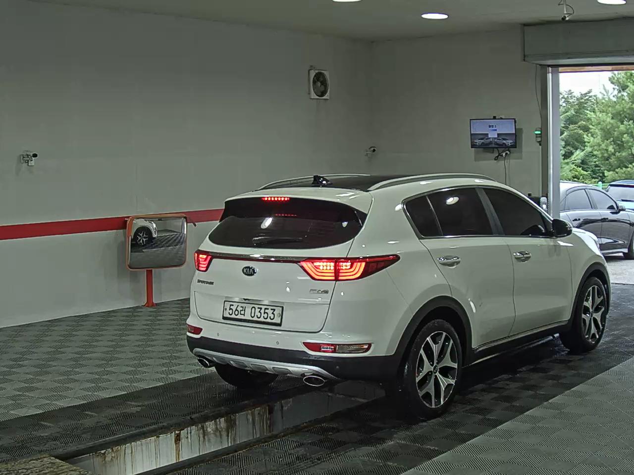 2016 - kia sportage