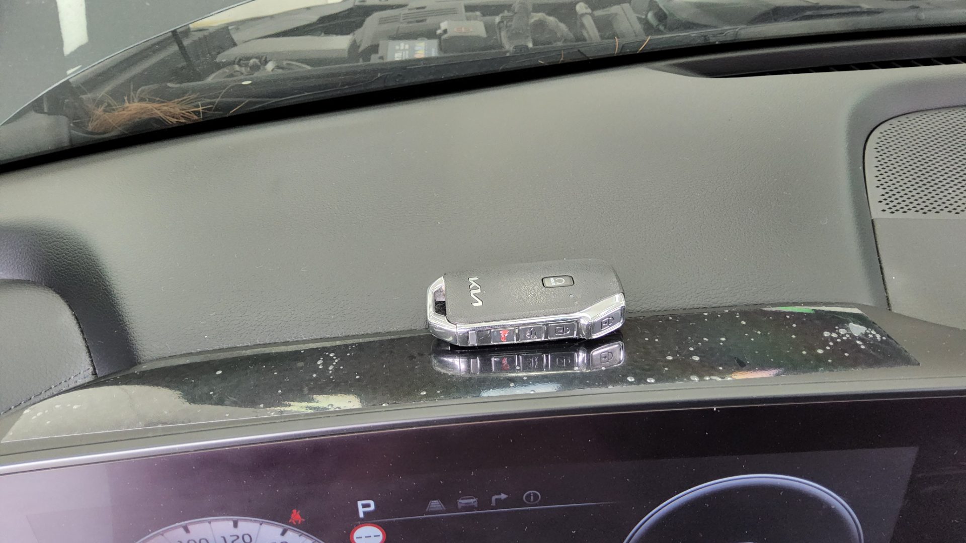 2022 - kia k8