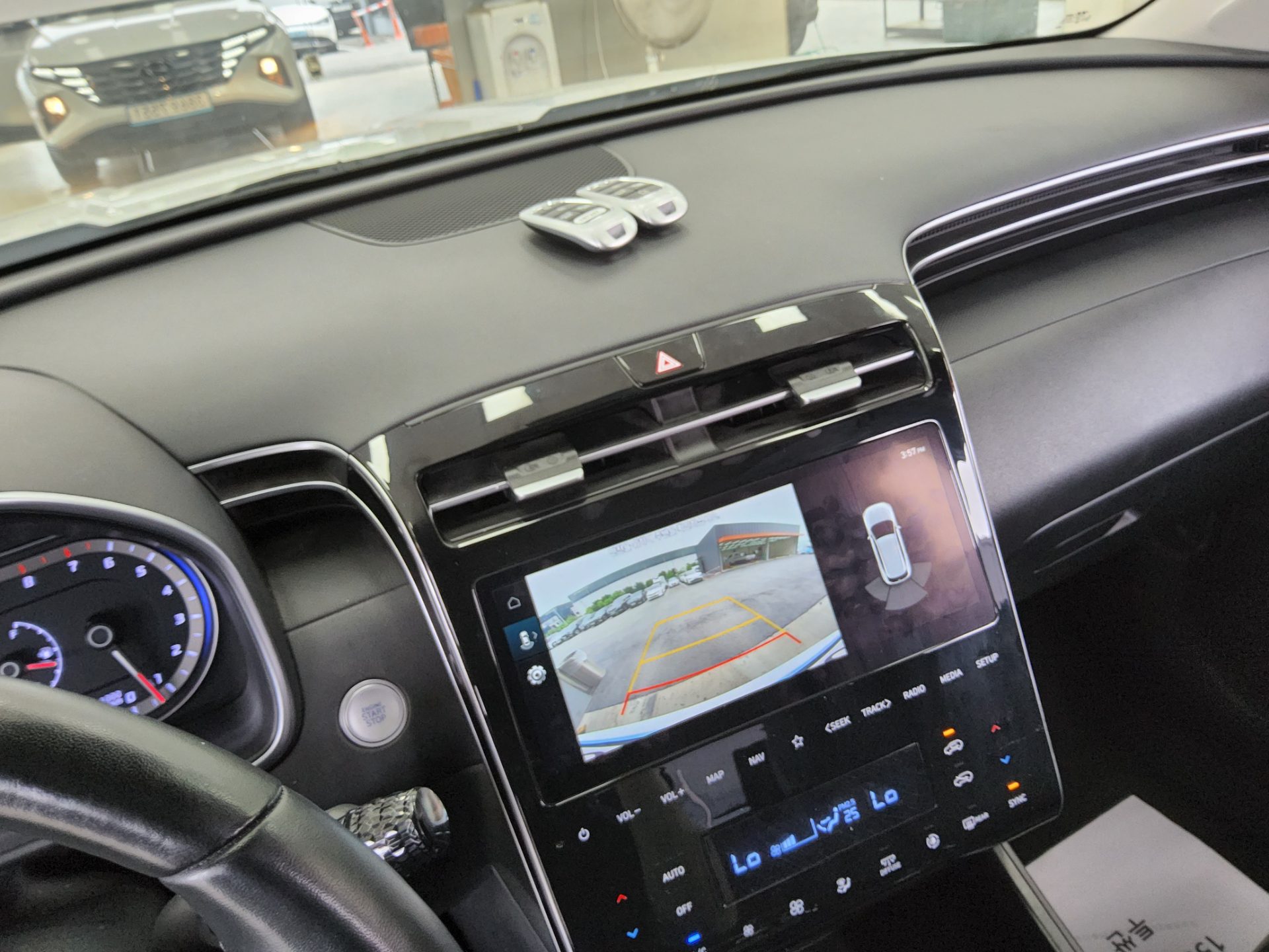 2023 - hyundai tucson